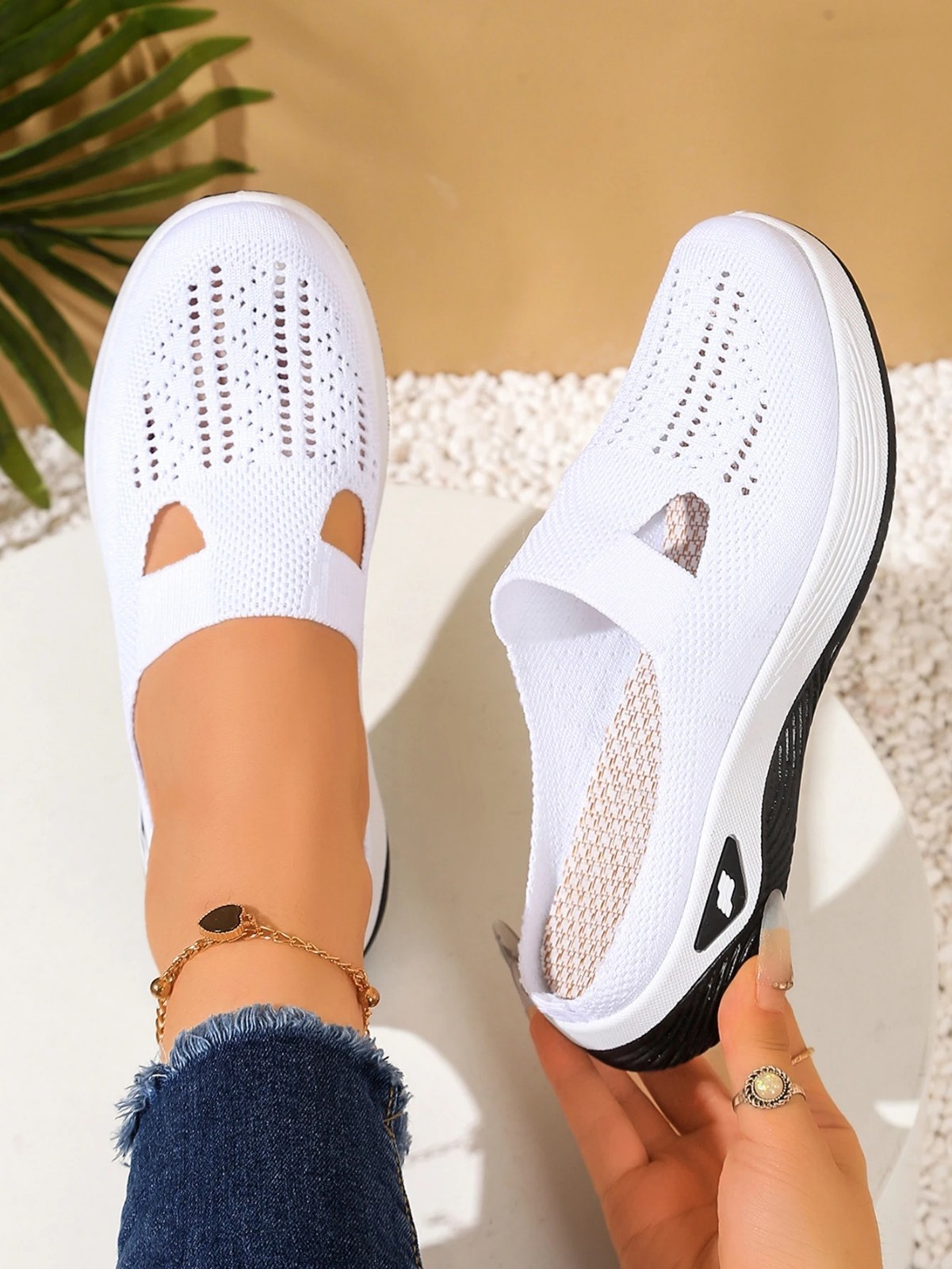 Women Mesh Slip On Walking Shoes Breathable Comfort Casual Sneakers Flats