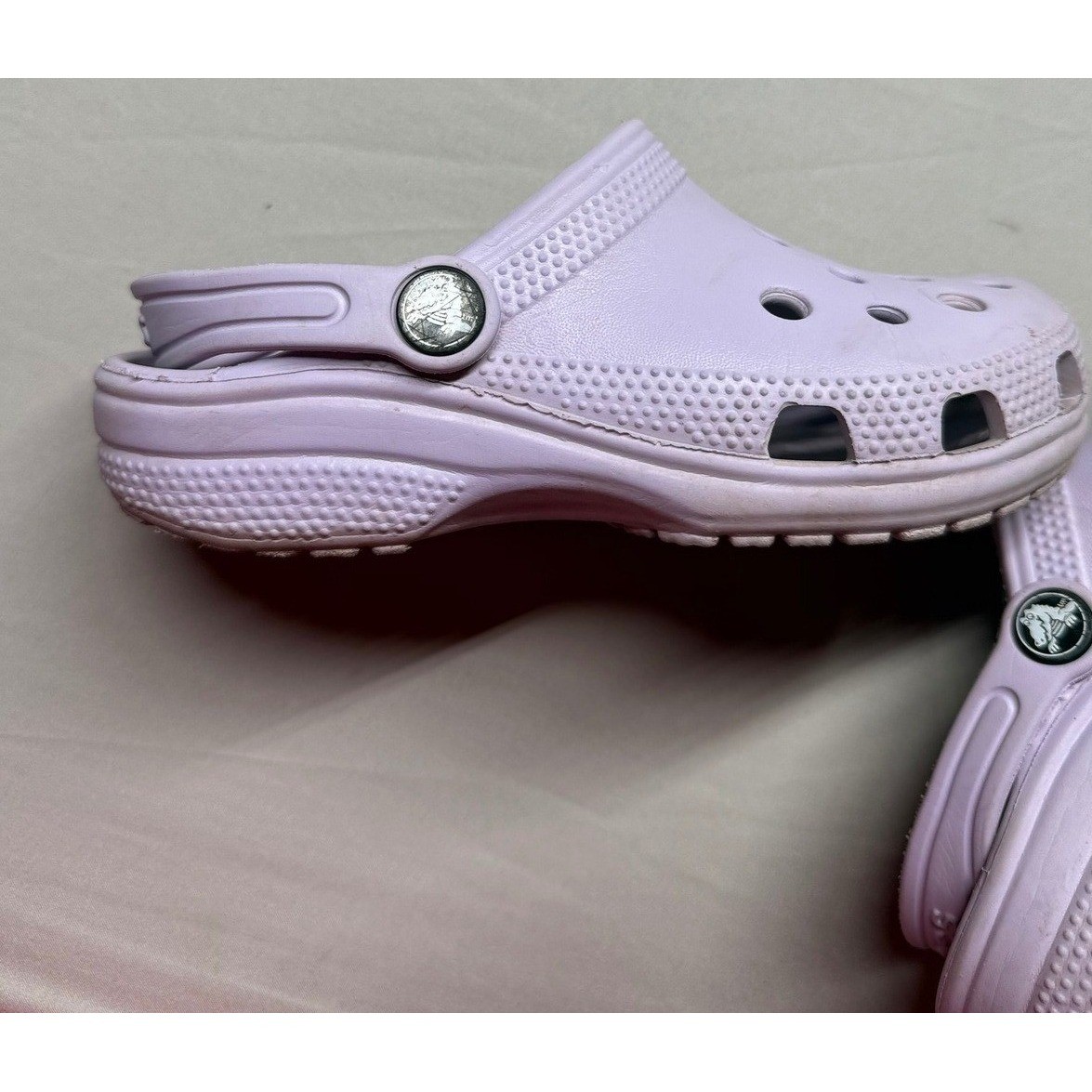 Crocs Classic Clogs Lavender Purple Unisex M4 W6 Slip On Comfort Shoes