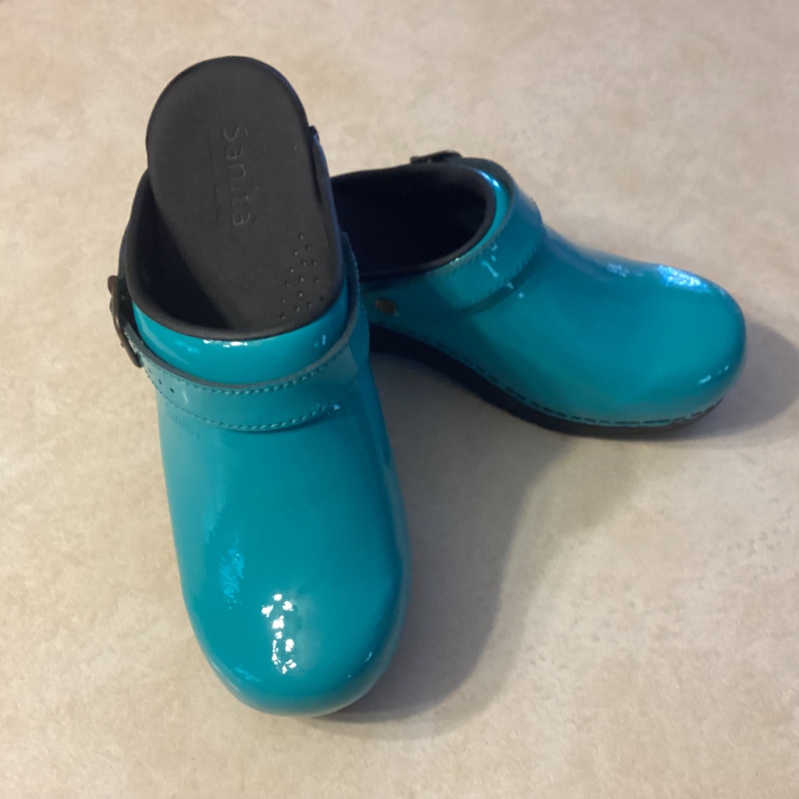NWOT Sanita Women’s Metallic Blue The Original Danish Clogs Size EU 39 US 8.5-9