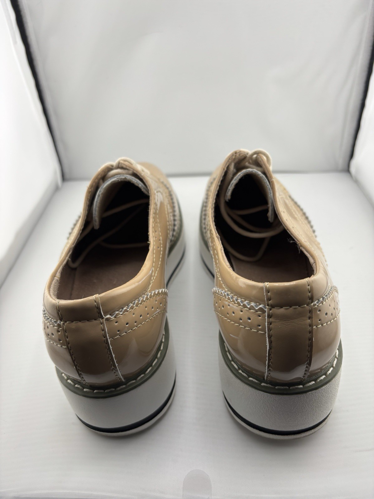 DADAWEN Ying Lan Women’s Platform Lace Up Beige Oxfords Shoe Sz 7-7.5