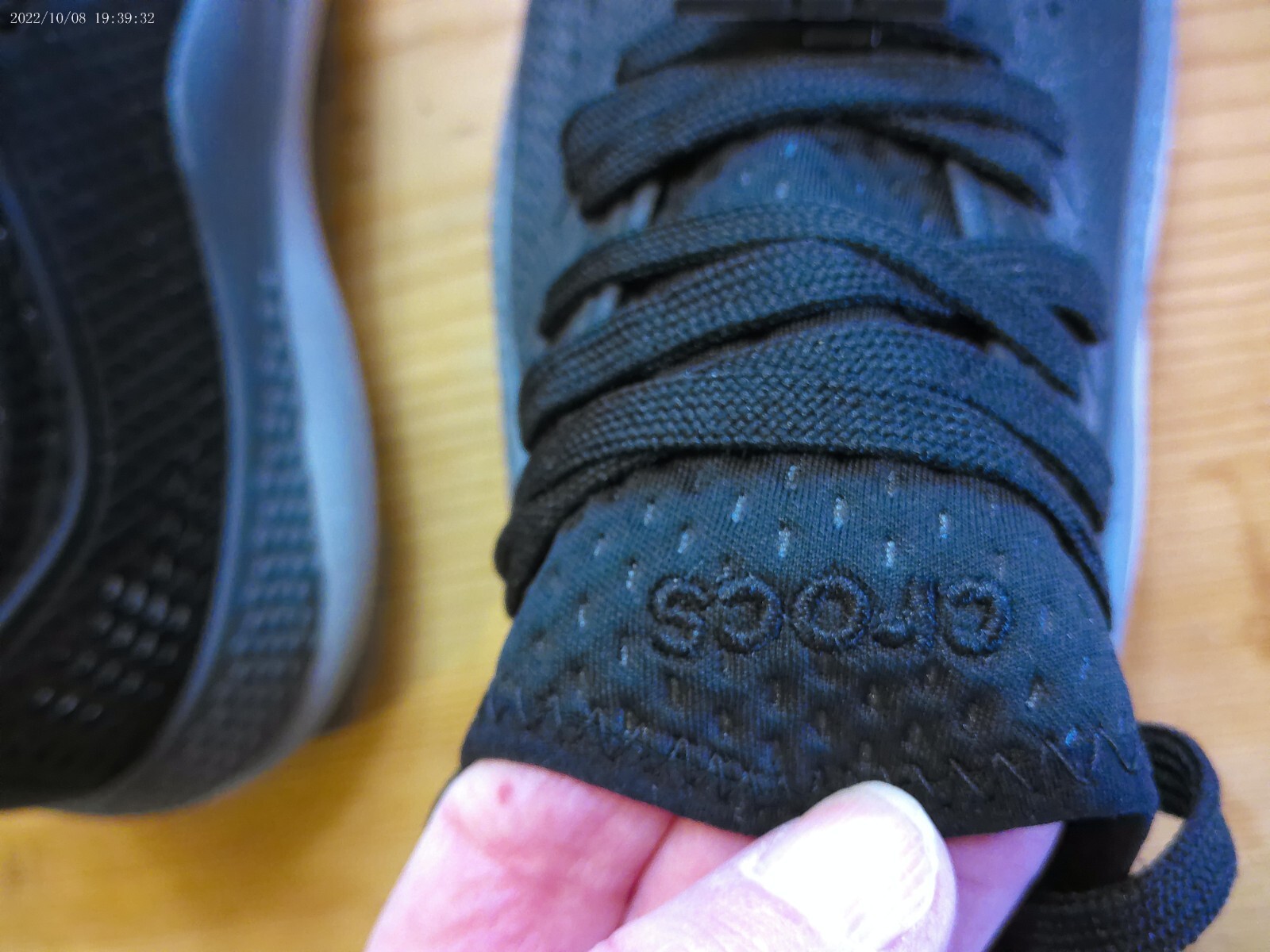 Crocs Literide 360 Pacer Sneakers Womens 10 Black Athletic Flexible Breathable
