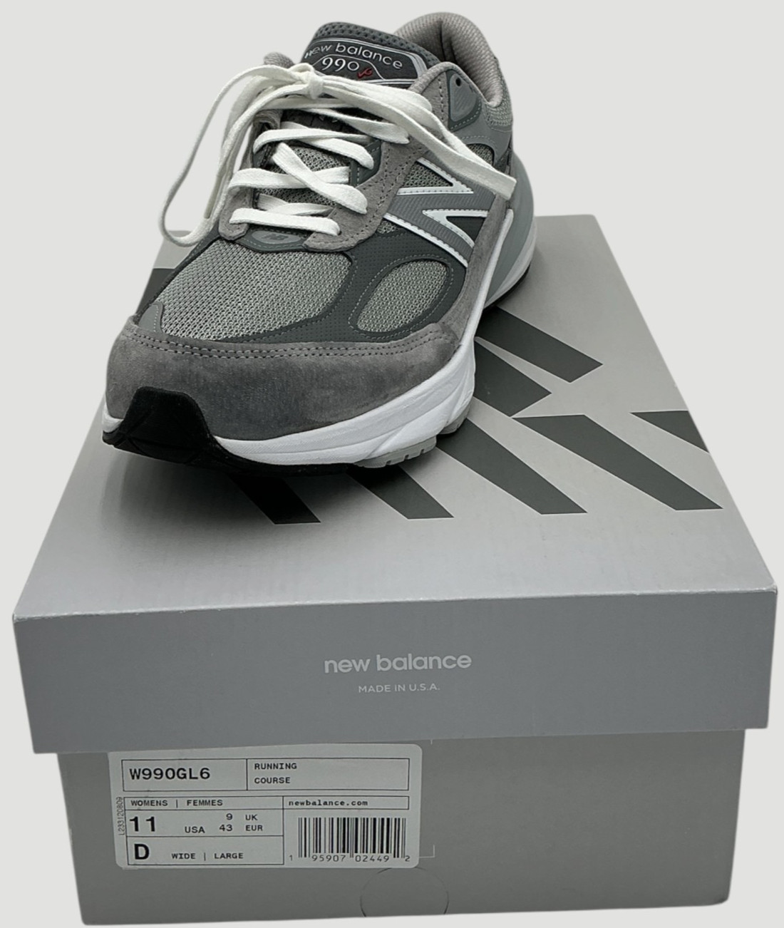 New Balance 990v6 Women’s Size 11 D (Wide) Grey Sneakers