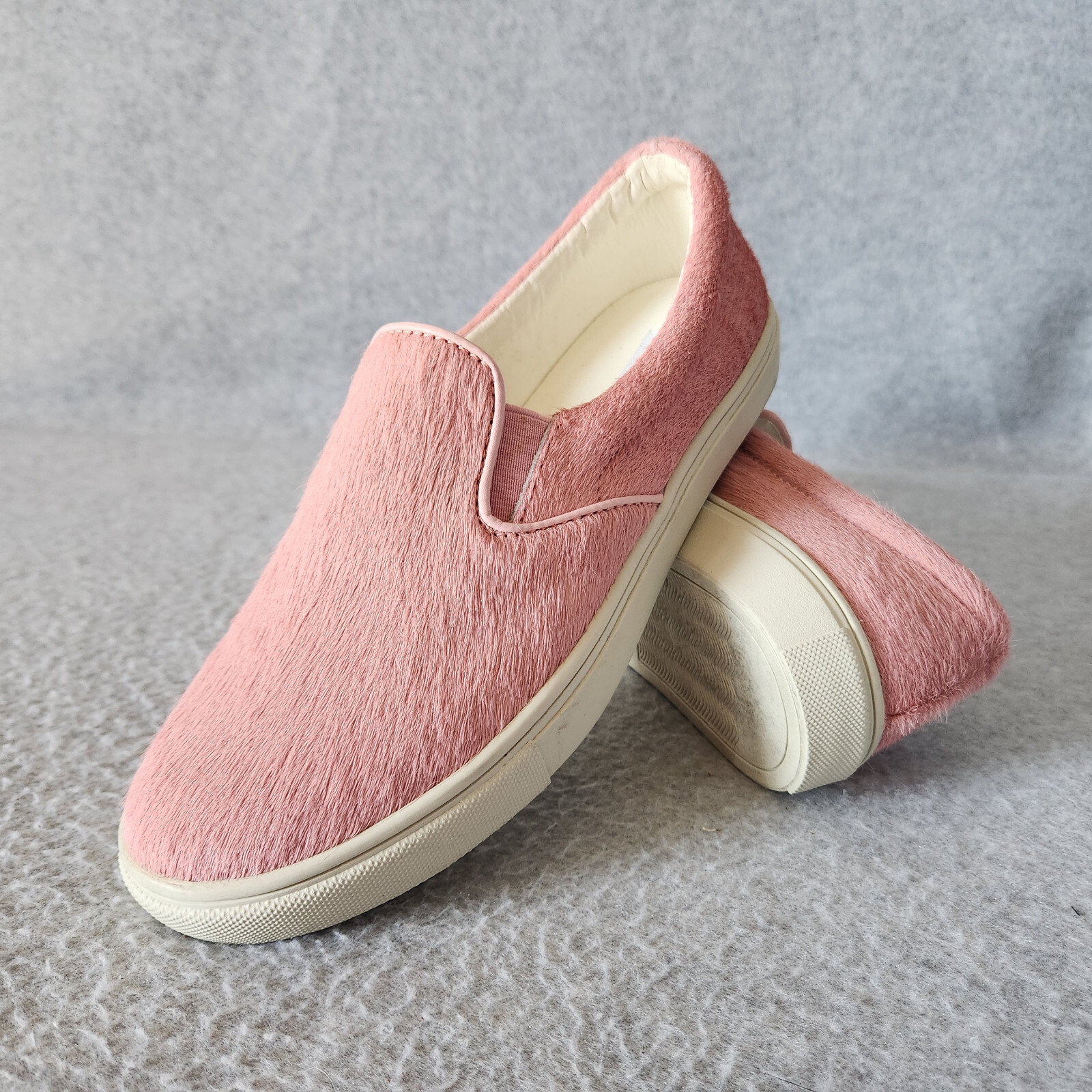 EUC Steve Madden Ecentric Pink Pony Hair Slip-On Fashion Sneaker Comfort US 7.5B