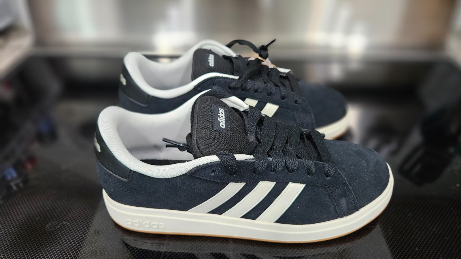 NEW Adidas Grand Court 00s K Size 8.5 Women’s 7 Youth Black White JH6178