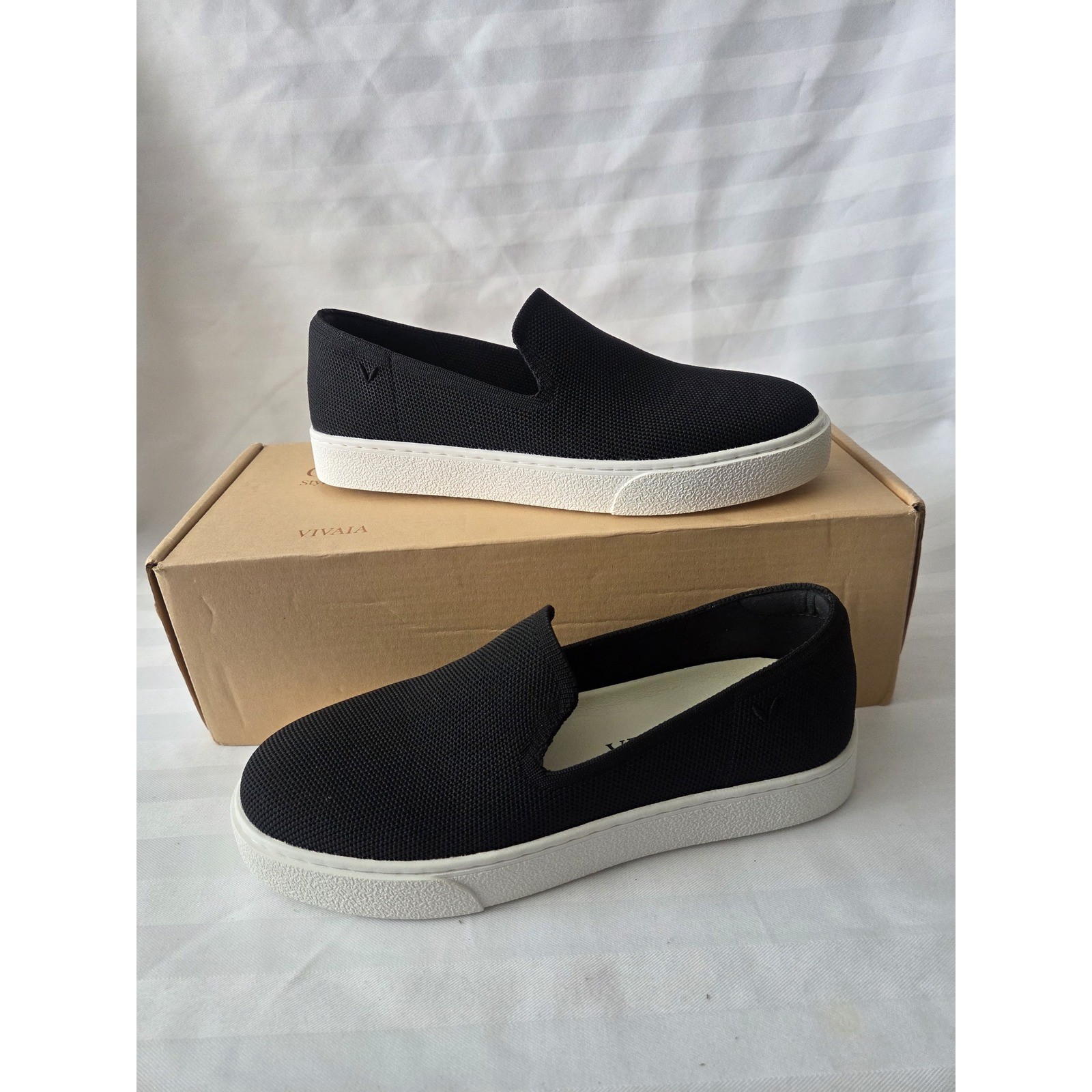 Vivaia Black Knit Slip On Sneakers Womens Sustainable Loafers Size US 7