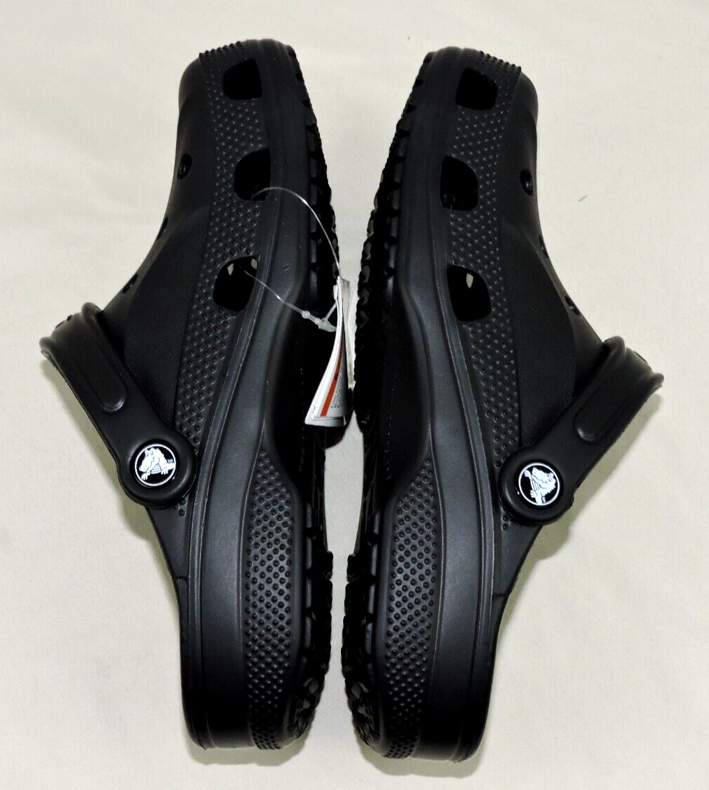 Crocs Unisex Black Baya Clogs Shoes Men’s 5 US / Women’s 7 US