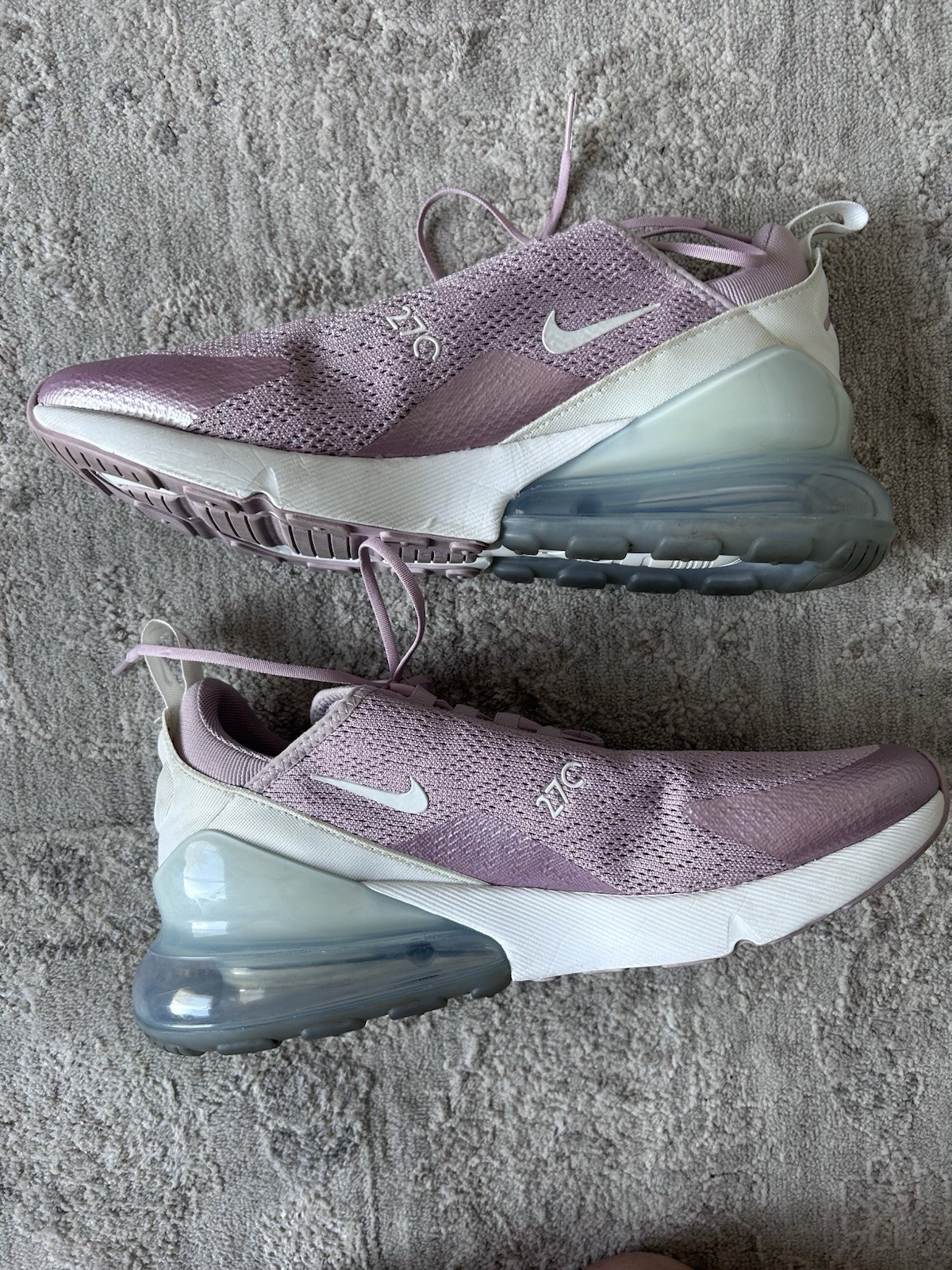 Nike Air Max 270 Women’s Mesh Sz 11 Running Shoe Lightweight CI5779-500 Sneakers