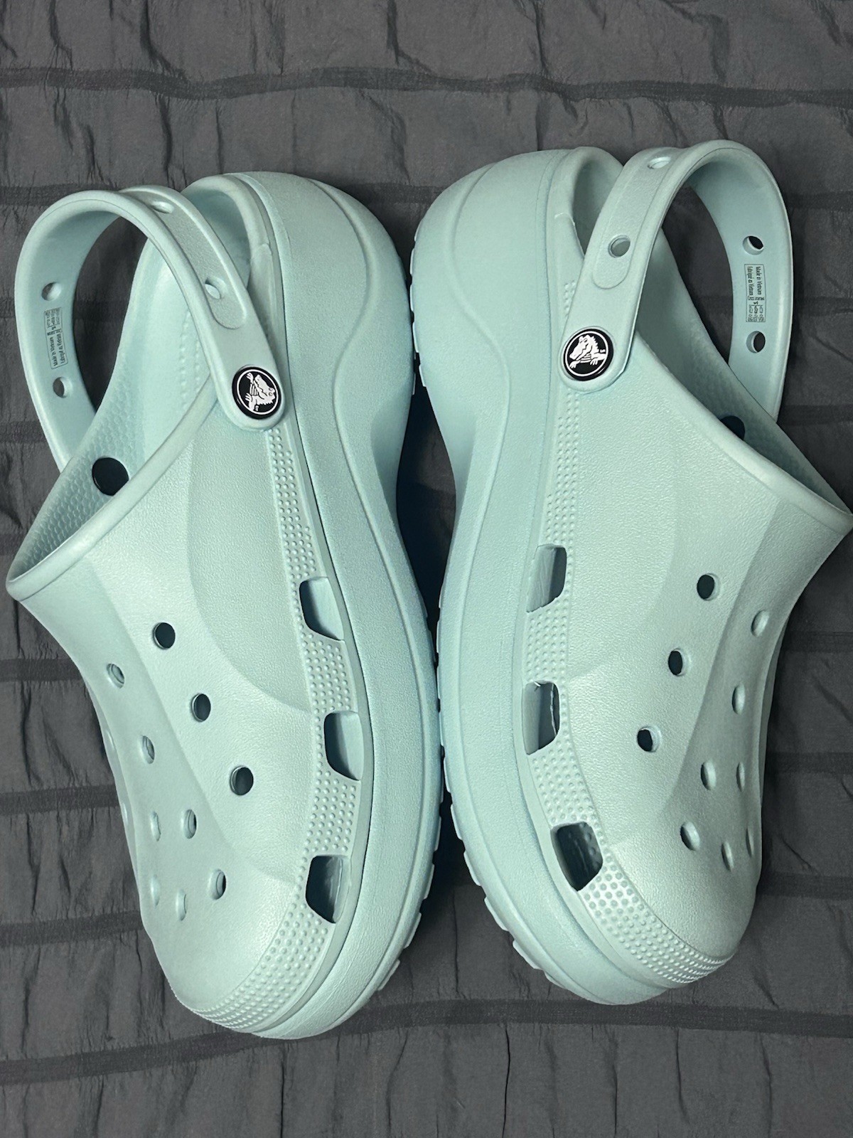 Crocs Baya Platform Clogs Seafoam Womens Sz 9 Beach Walking Park Pool Snap Back