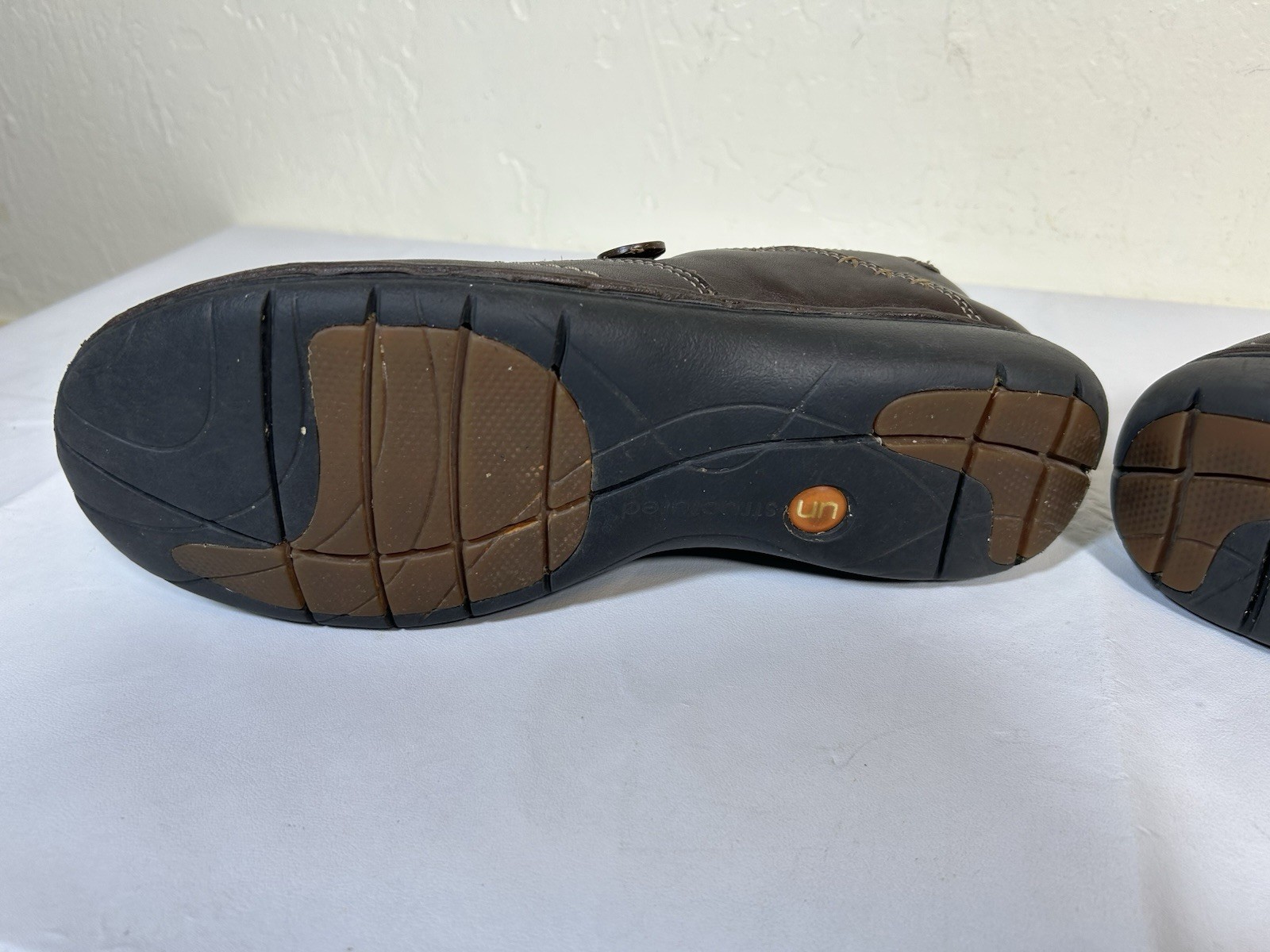 Clarks Unstructured Loafers Women’s Size 10 M Slip On Comfort Brown Leather