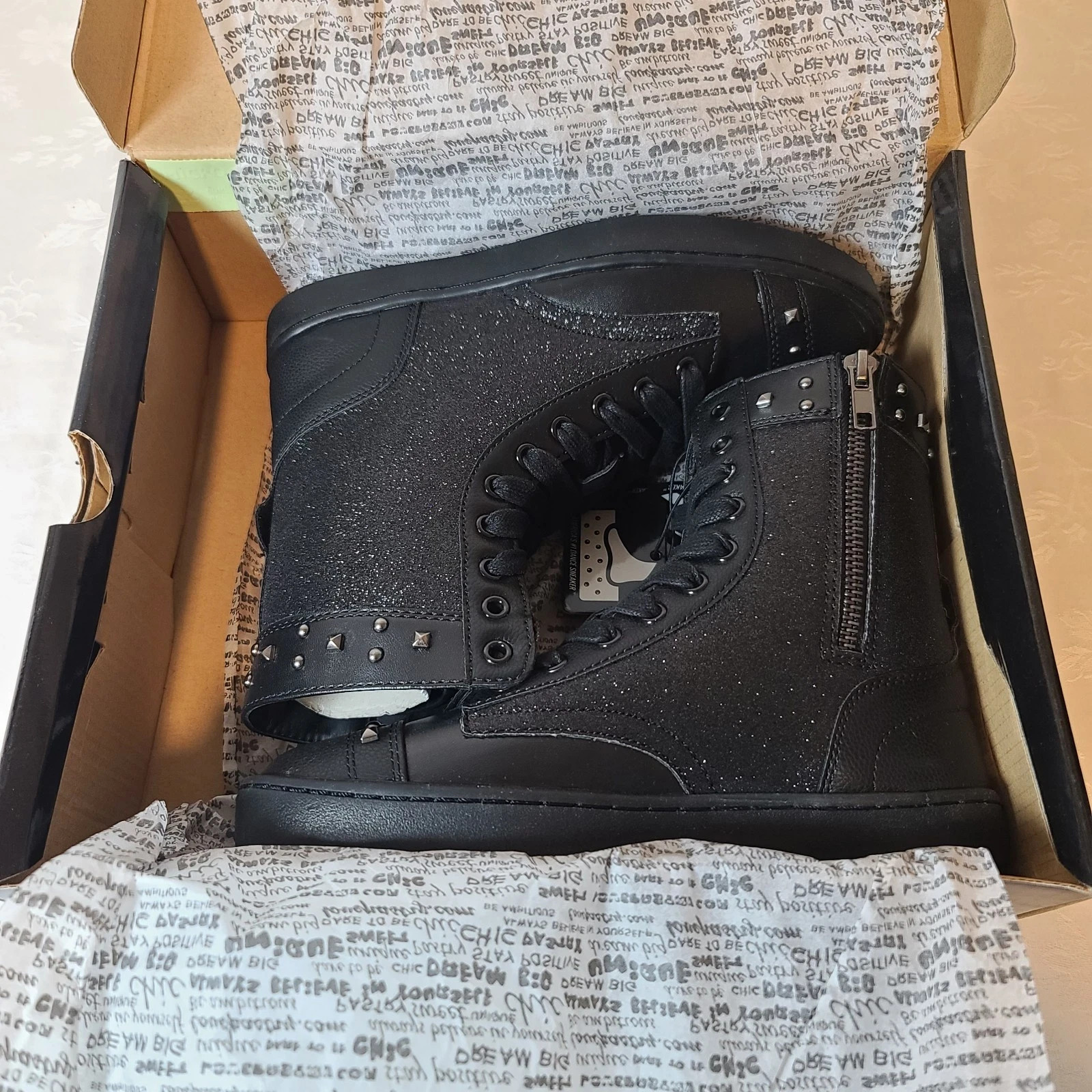 Pastry Women’s 5 High Top Sneakers Black Glittered Leather Lace Up Shoes
