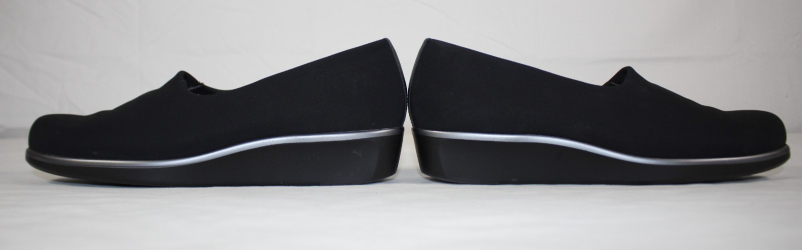 SAS Shoes Women’s 9.5 M Bliss Slip On Loafers Stretch Tripad Comfort USA Black