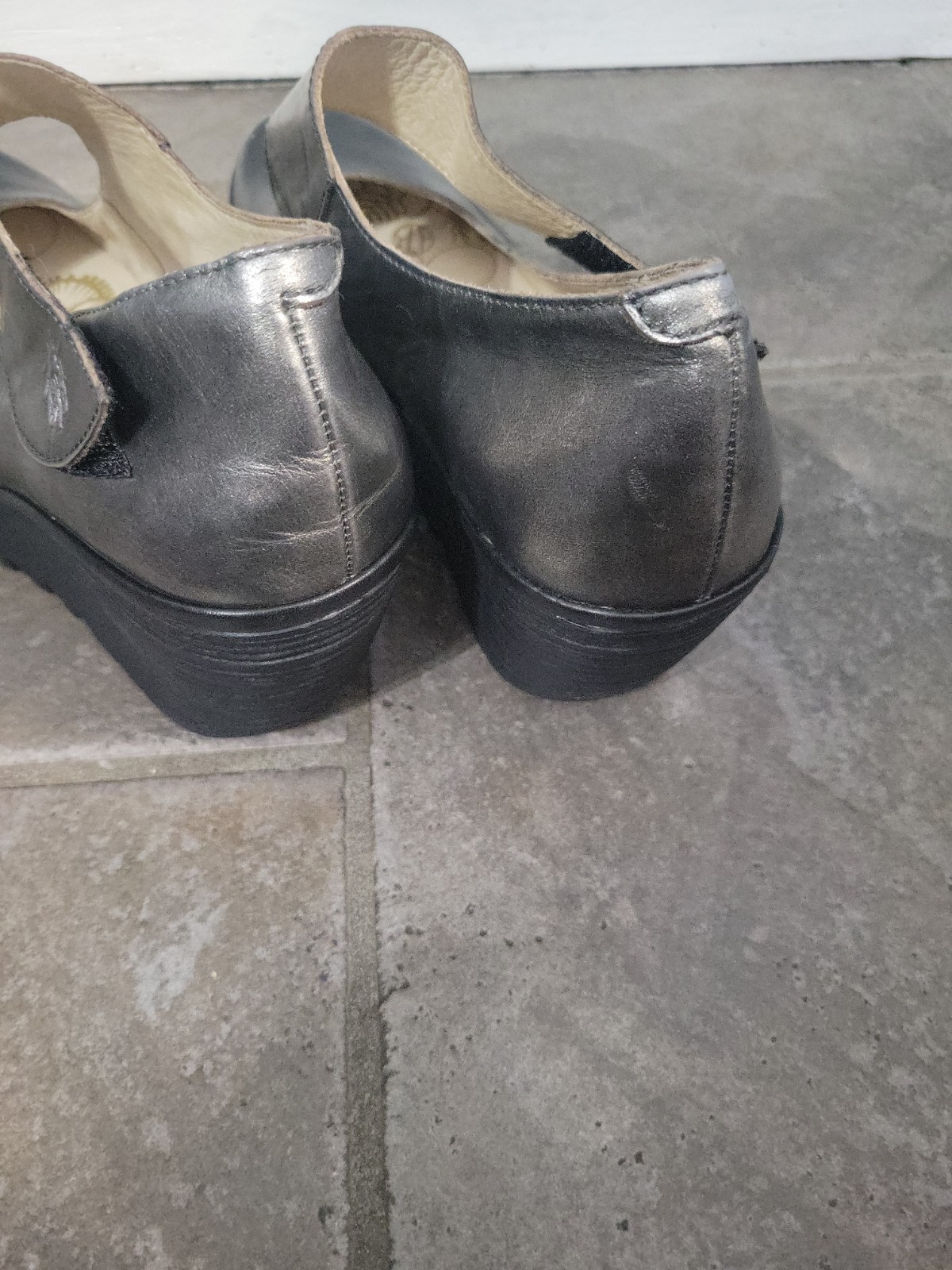 Fly London Yasi Womens Size US 10.5-11 Pewter Mary Jane Wedge Shoes *New, No Box