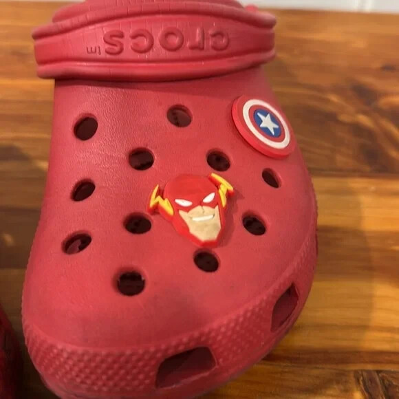 Crocs Classic Red Clogs with Jibbitz Rose Flash Pokemon Captain America M5 W7