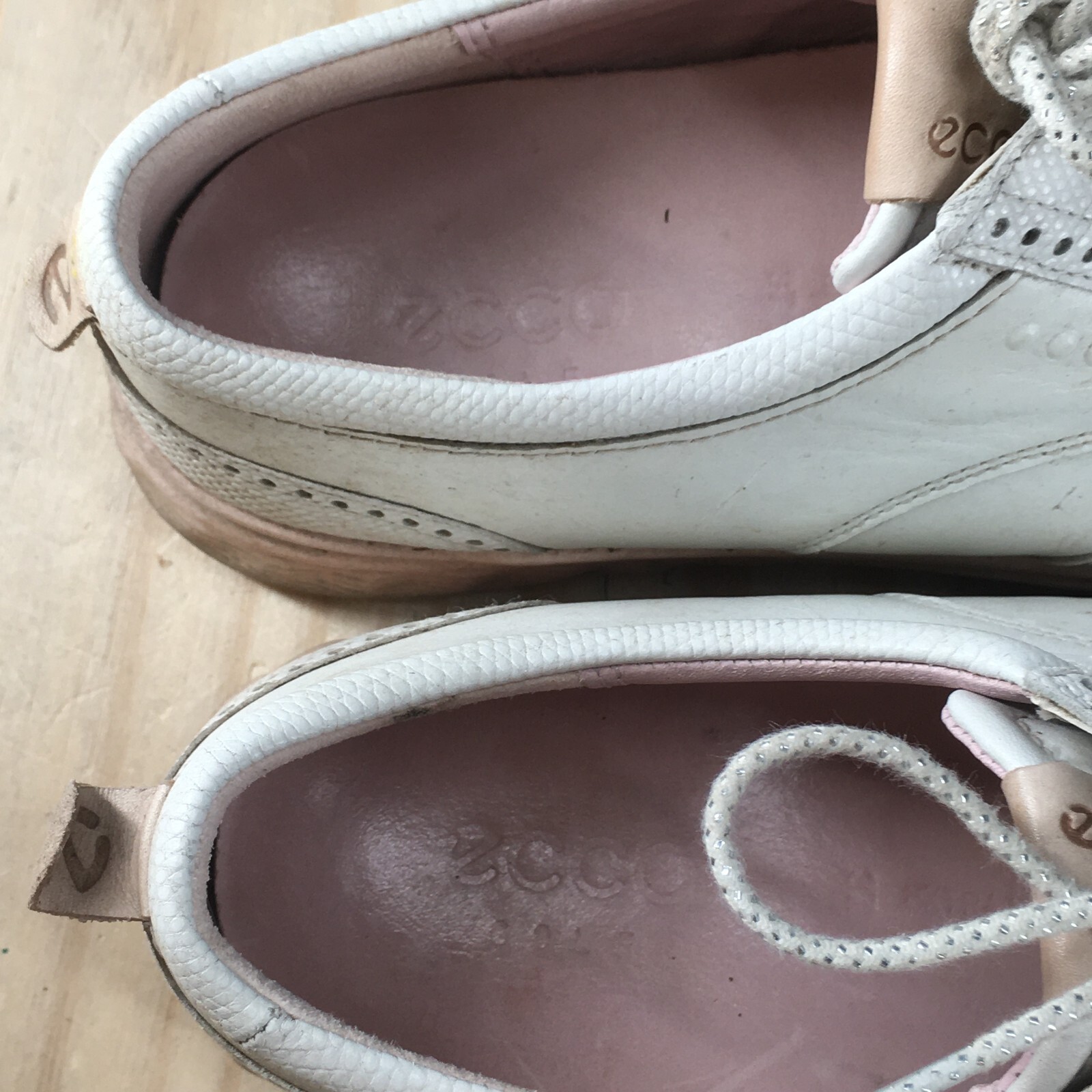 ECCO Shoes Womens 6.5 S-Classic Hydromax Wingtip Oxford Sneakers White Leather