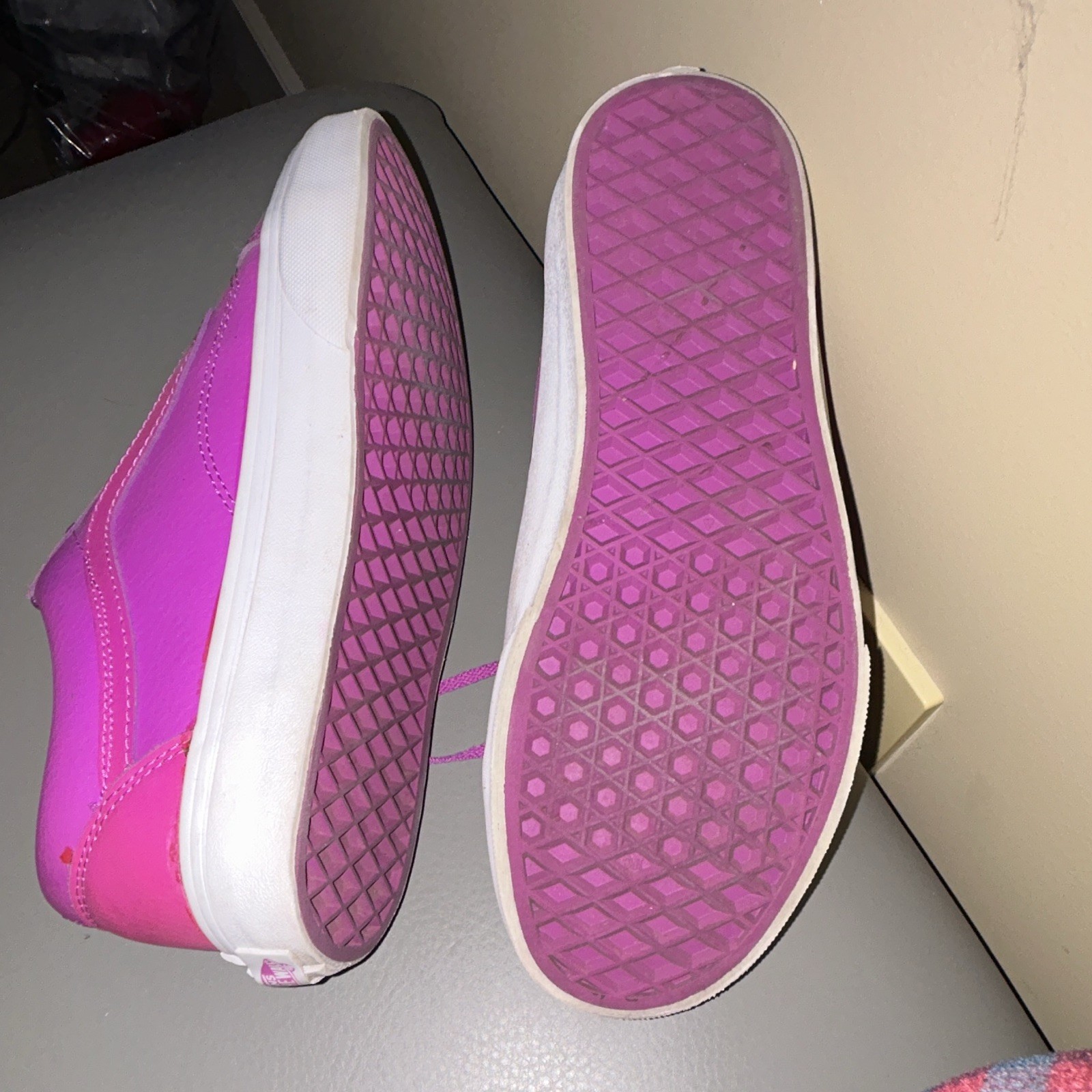 Vans Old Skool Magenta Purple Low Top Lace Up Sneakers Pink Purple US 8 EU 38.5