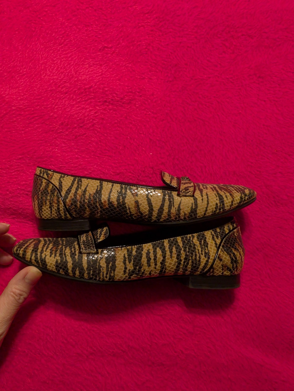 Anne Klein AKIDRIS Loafers Shoes Womens 6M Animal Print Snake Tiger Lion Bit