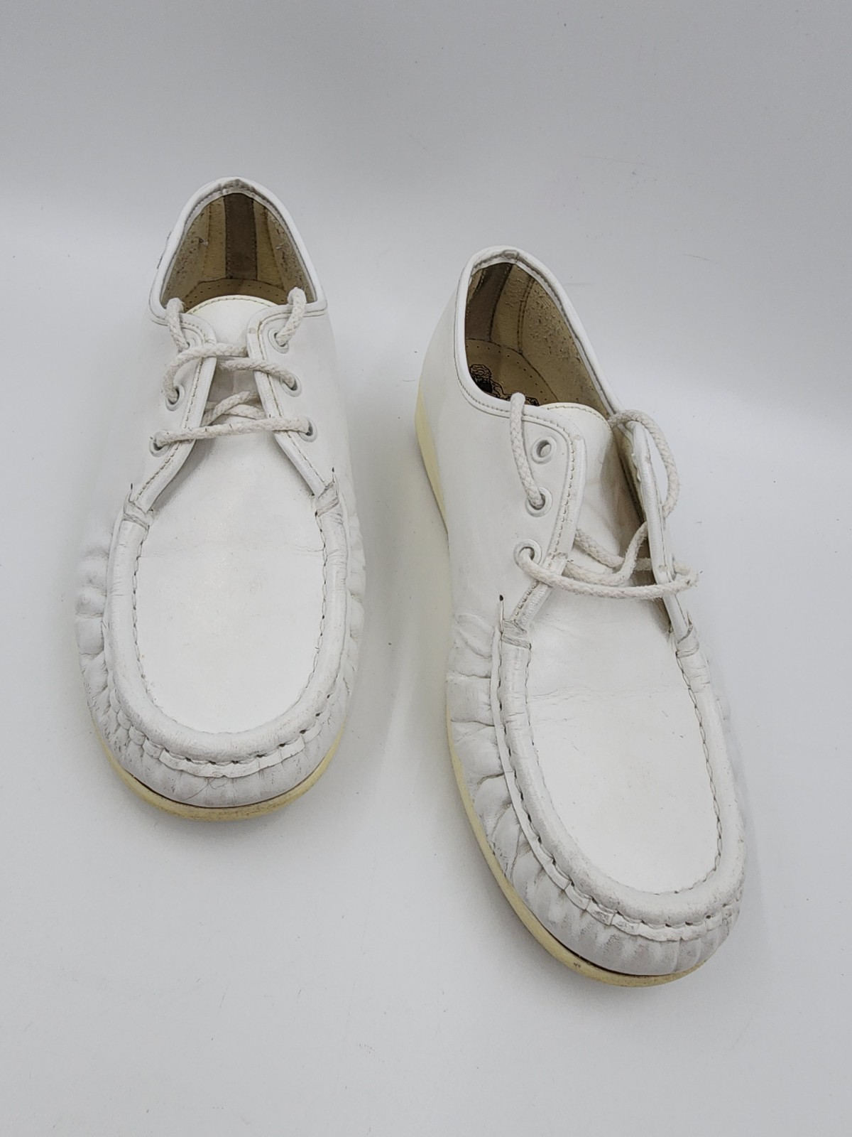 SAS Handsewn Women’s 9M Siesta White Leather Moc Toe Sneakers Walking Nursing