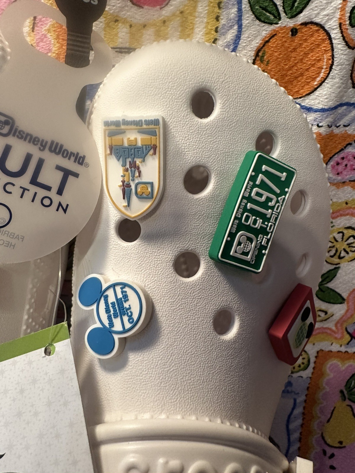 NWT❤️Crocs Classic M5/W7 White DTP License Plate Disney Vault Collection Clogs🥳