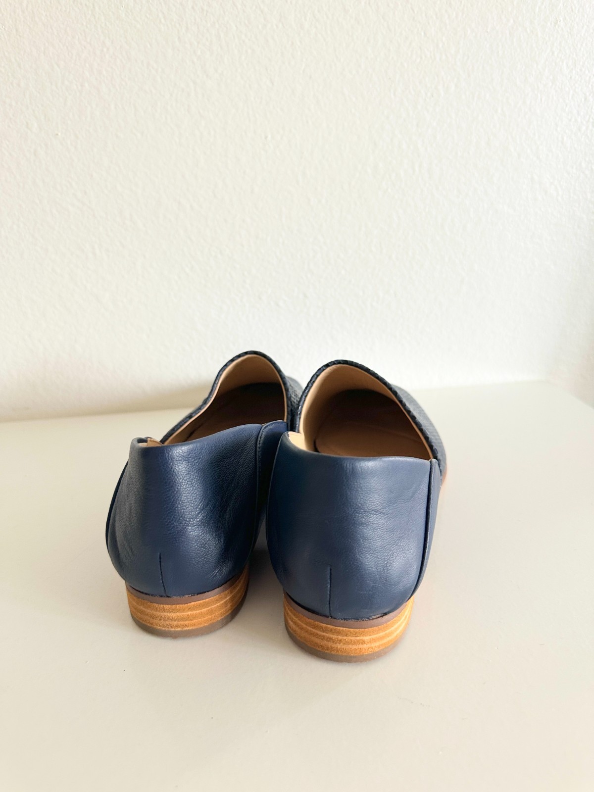 NEW Clarks Pure Tone Cushion Plus Slip On Leather Navy Snake Skin Women 8.5M