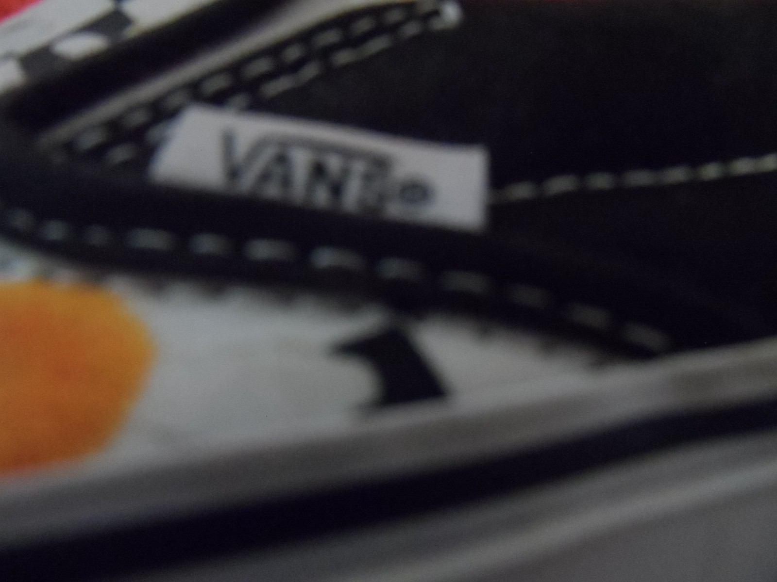 Vans Daisy Checkered They Love Me They Love Me Not Slip on Sneakers Women 10 FRE