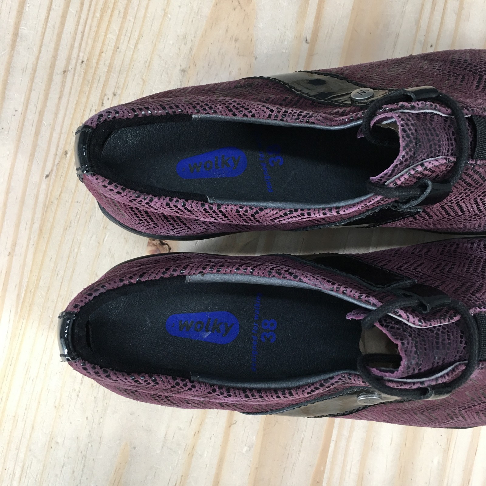 Wolky Shoes Womens 38 Purple Muse Slip On Loafer Leather Comfort Round Toe Wedge
