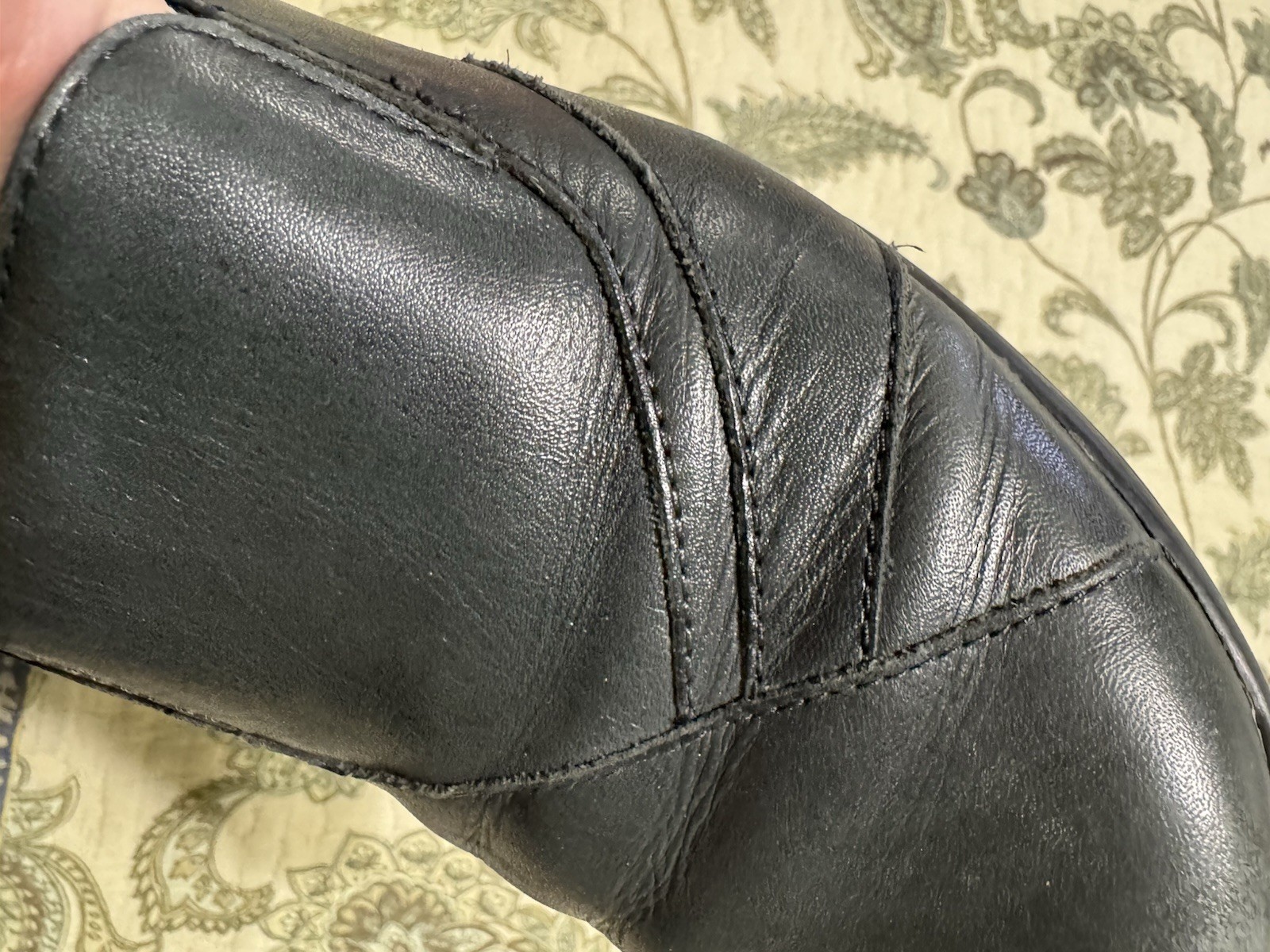 Clark’s England Size 9 Navy/blackberry leather Size 9 M