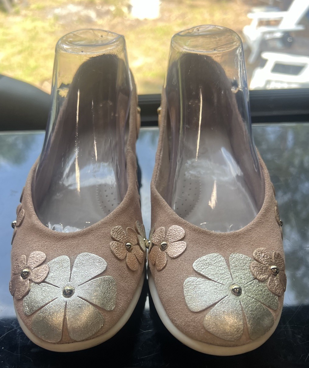 The Flexx Miss Hippie Woman Shoes Size 7.5 Boho Hippie Peasant ￼Floral
