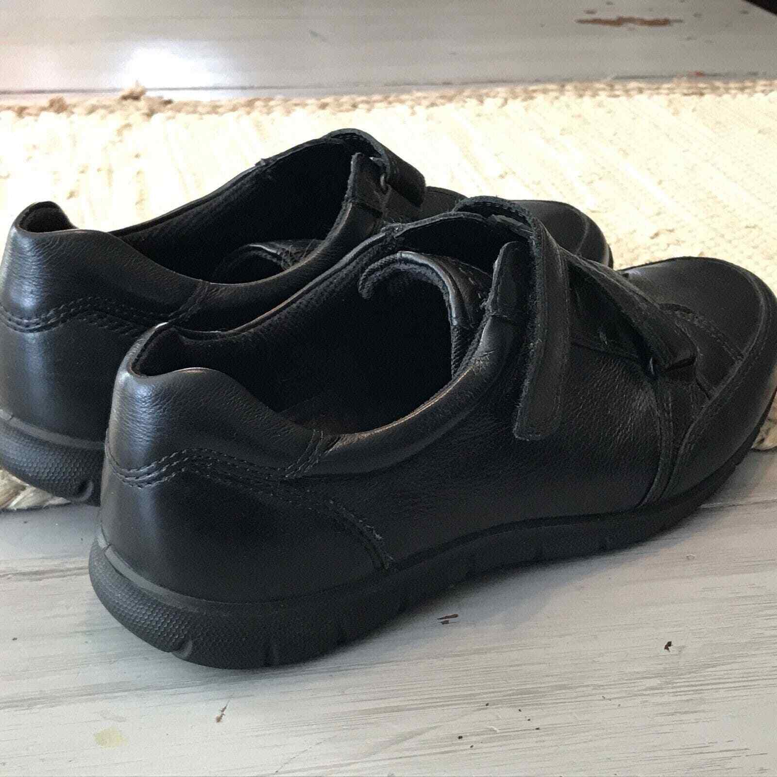 ECCO Oxford Sneaker Shoes Black Leather Hook And Loop Bicycle Toe Sz EU 39 8 8.5