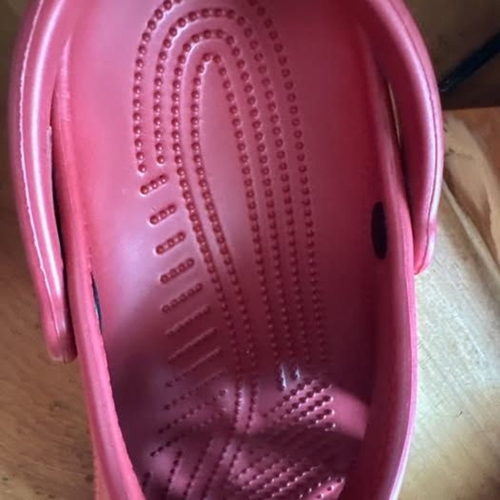 Red Crocs Size M5 W7 With Dr. Seuss Crocs Pins