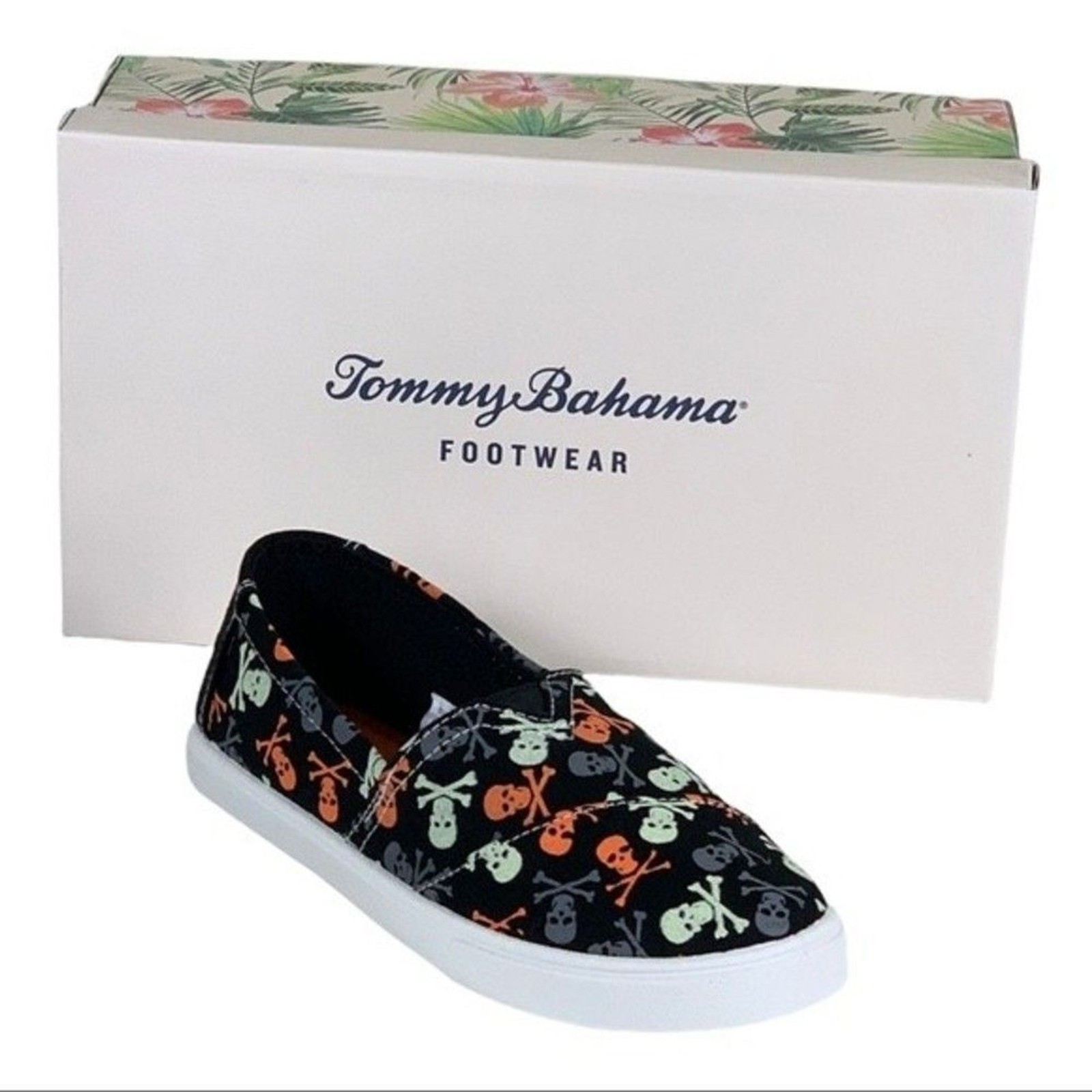 Tommy Bahamas Halloween Skull Sneakers 7.5