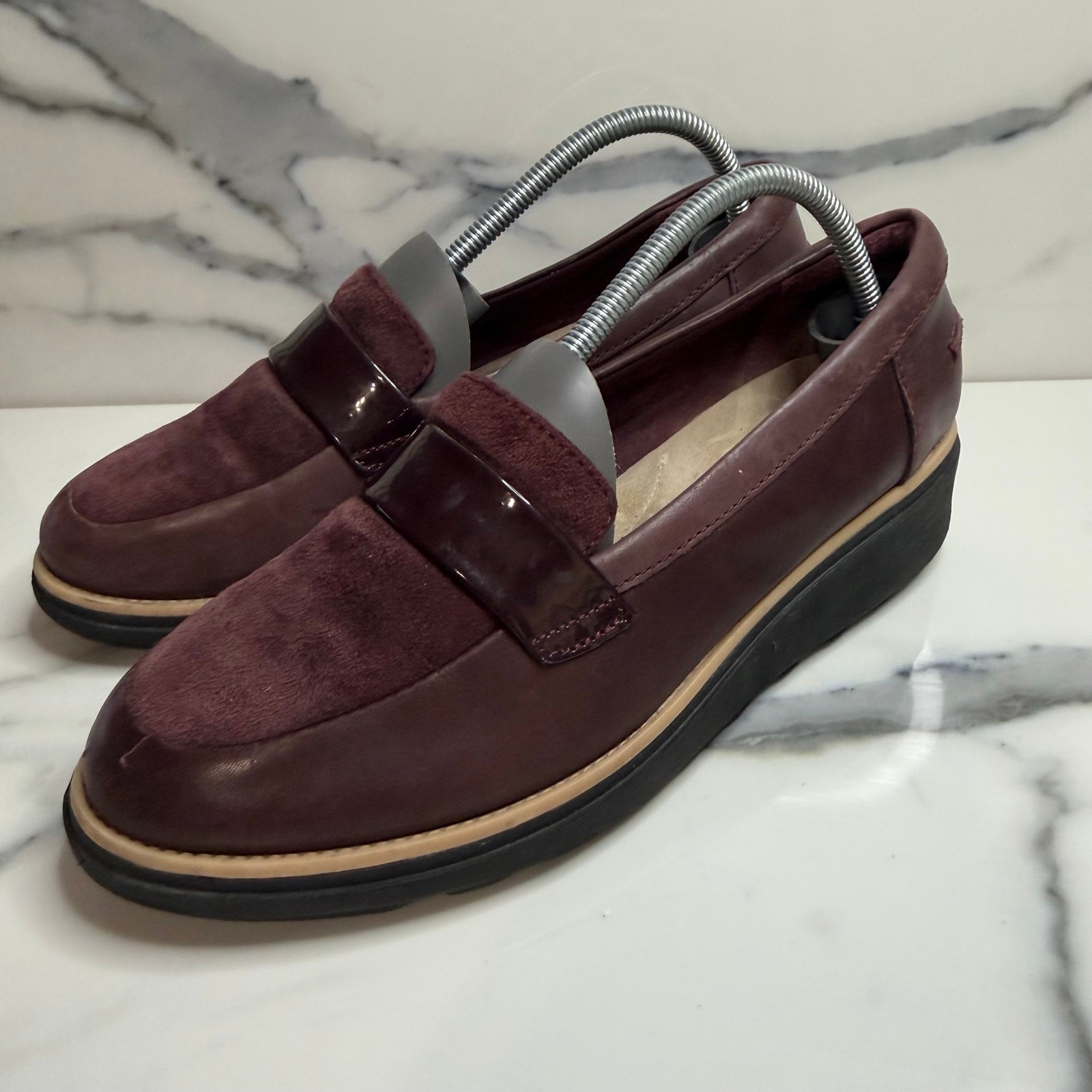 Clarks Women’s Burgundy Slip-On Wedge Sharon Gracie Loafers Sz 7 Comfort Classic