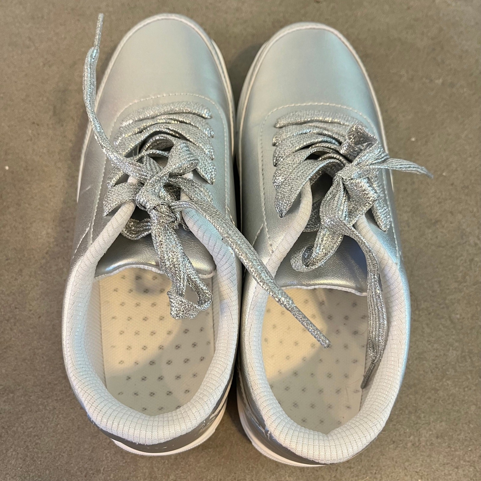 Metallic Silver Fashion Sneakers Womens size 7 shoes NEW