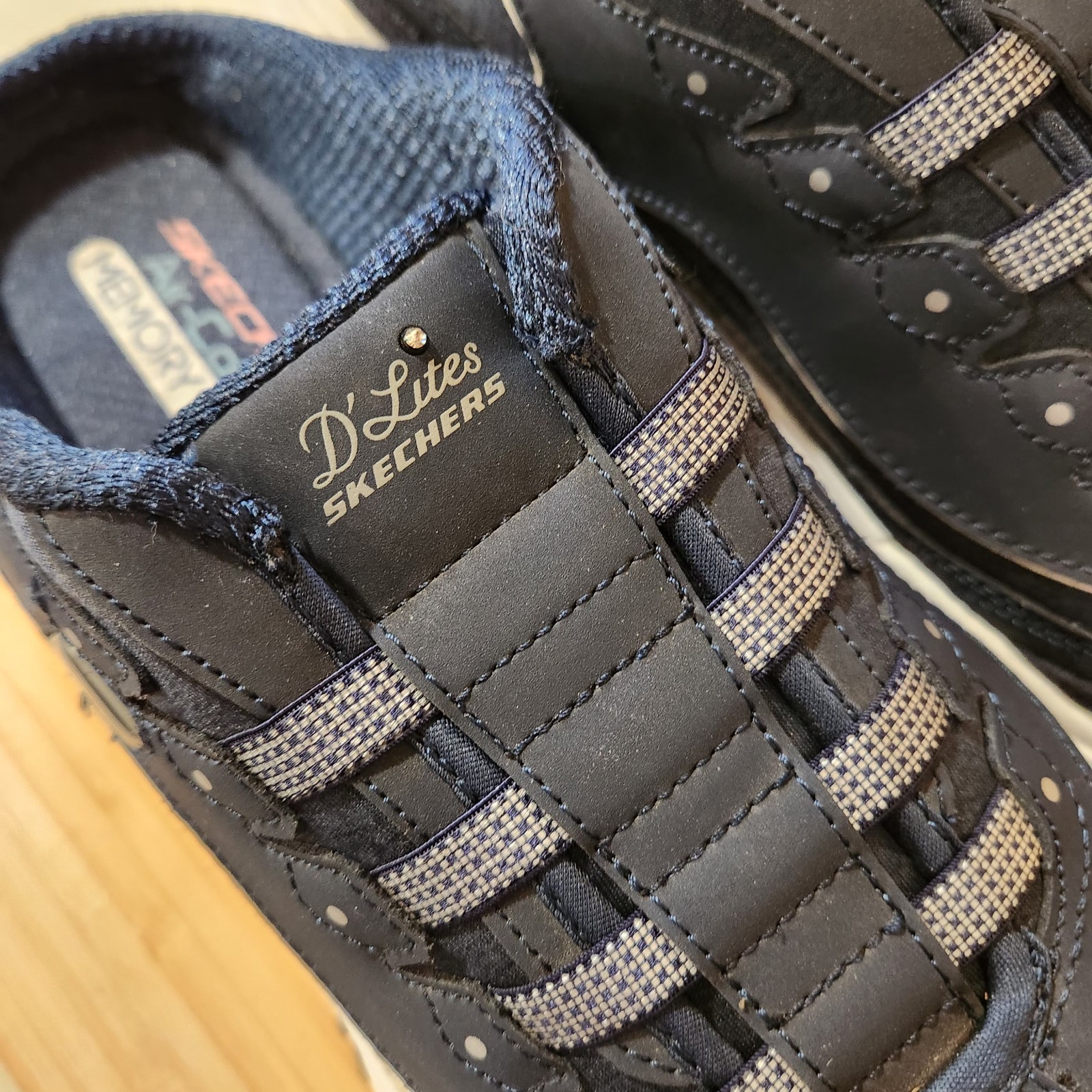 Skechers D’Lites Resilient Navy Blue Slip On Mule Sneaker Clog Women’s Size 11