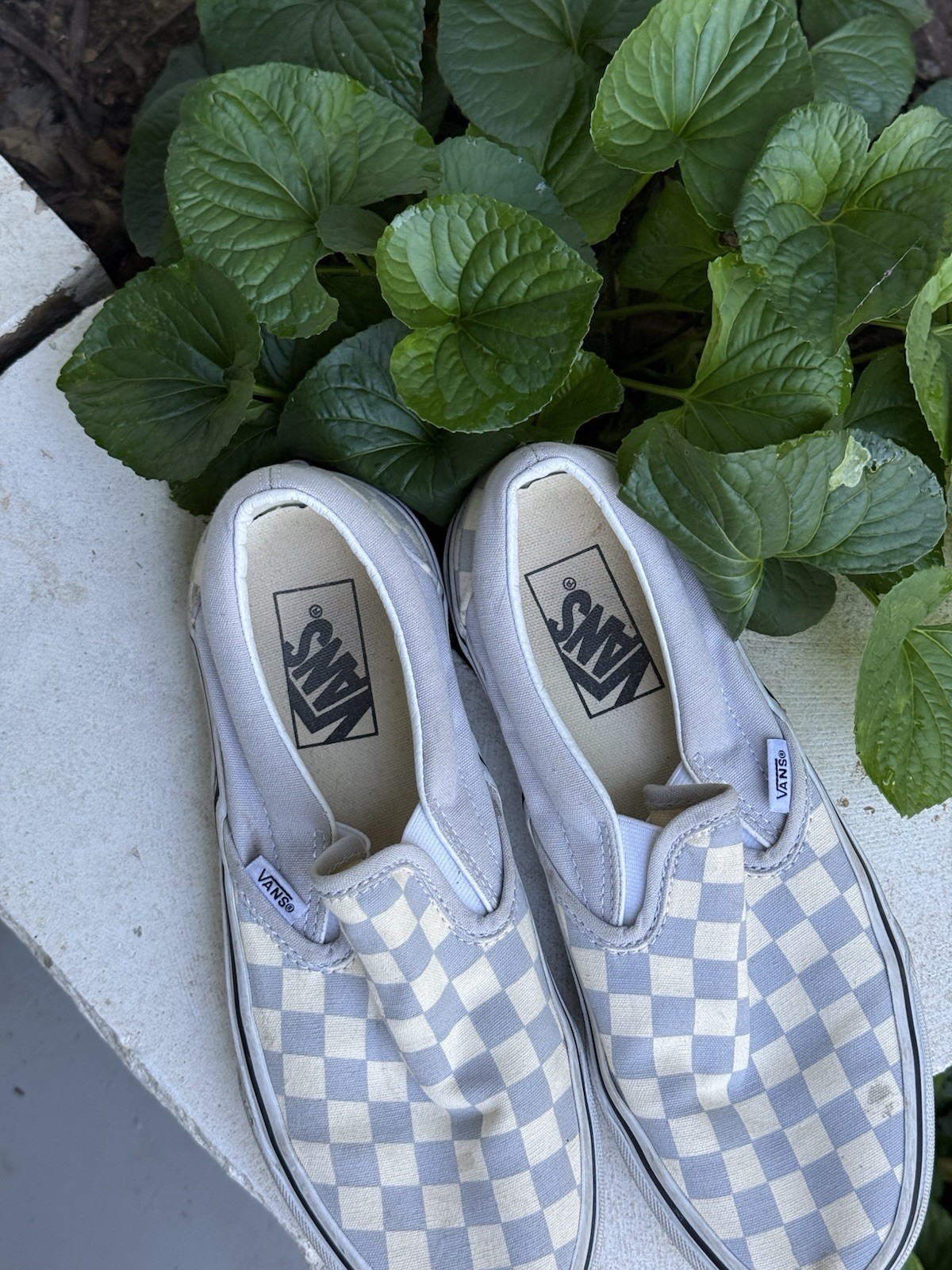 Vans white and Gray checkered slip on’s women’s 8 Men’s 6.5