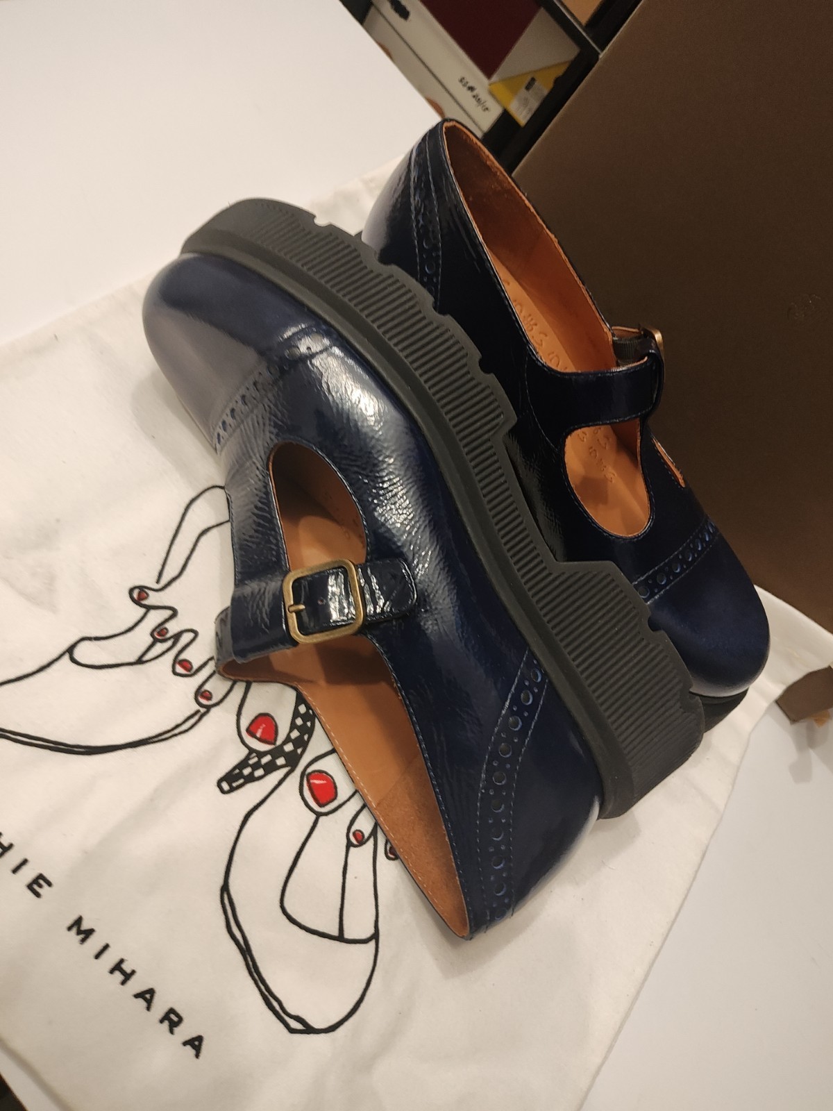 NIB Chie Mihara Qauja Sucre Navy 42