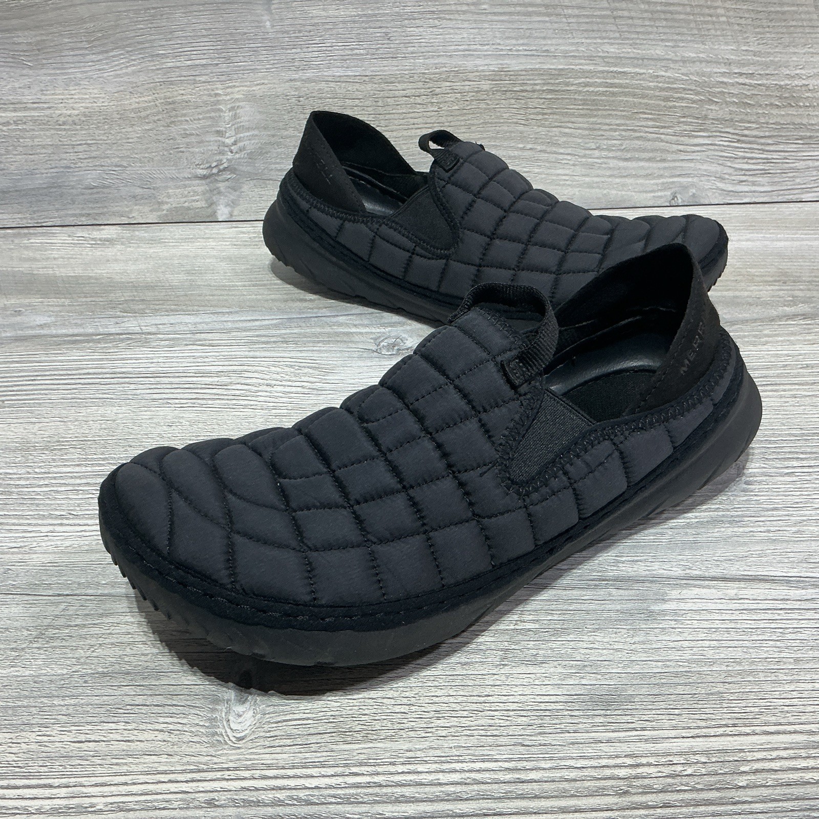 Merrell Hut Moc Slip On Shoes Triple Black Quilted Nylon J90802 Womens Size 10