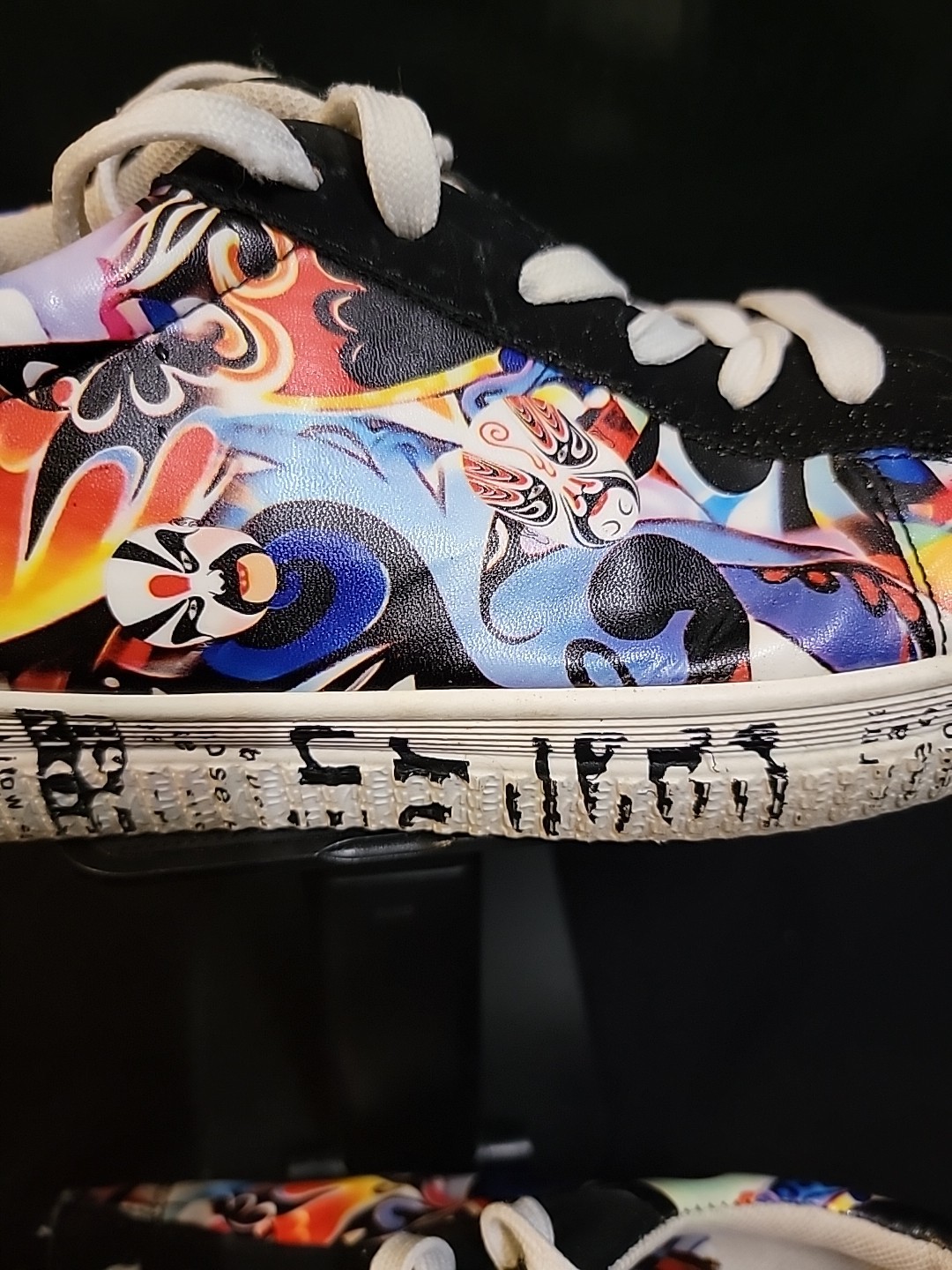 SHE & IN Graffiti Clown Print SHOE SIZE 41 US 10 See Photos Size Chart Sneaker
