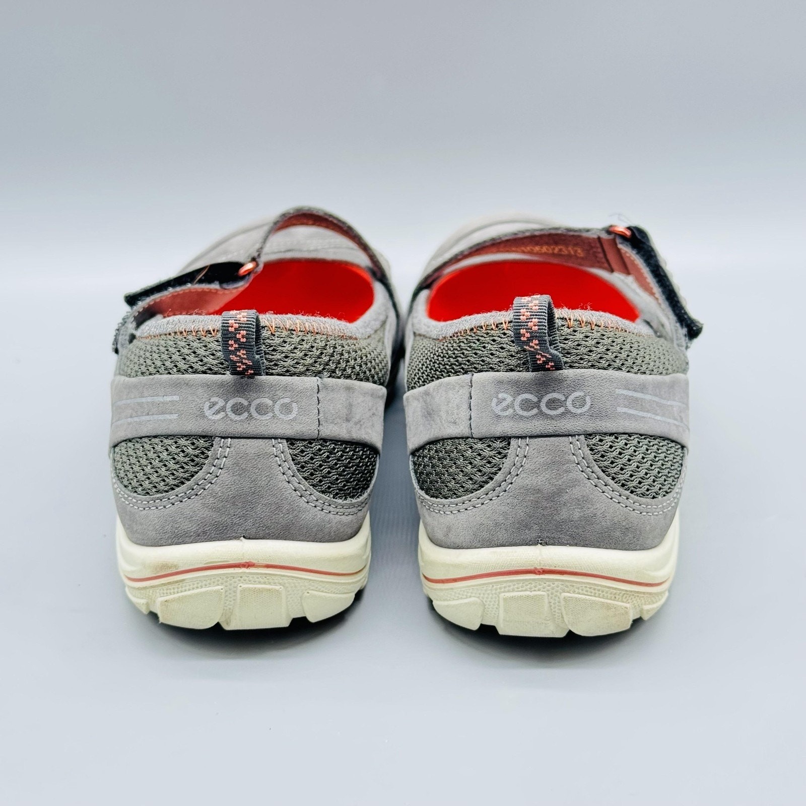 Ecco Shoes Womens 9 Gray Suede Mary Jane Arizona Comfort Walking Lightweight