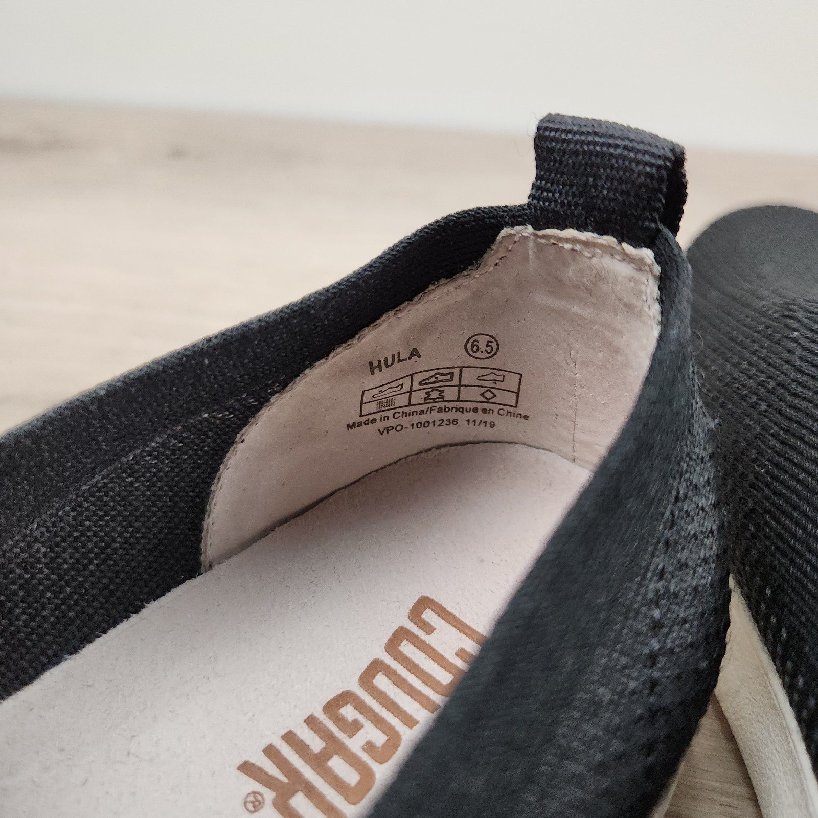 Cougar Hula Shoes Womens 6.5 Black Slip On All Day Comfort