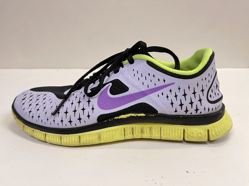 Nike Free Women’s 4.0 V2 Low cut Activewear Running Sneakers Purple Green Size 7