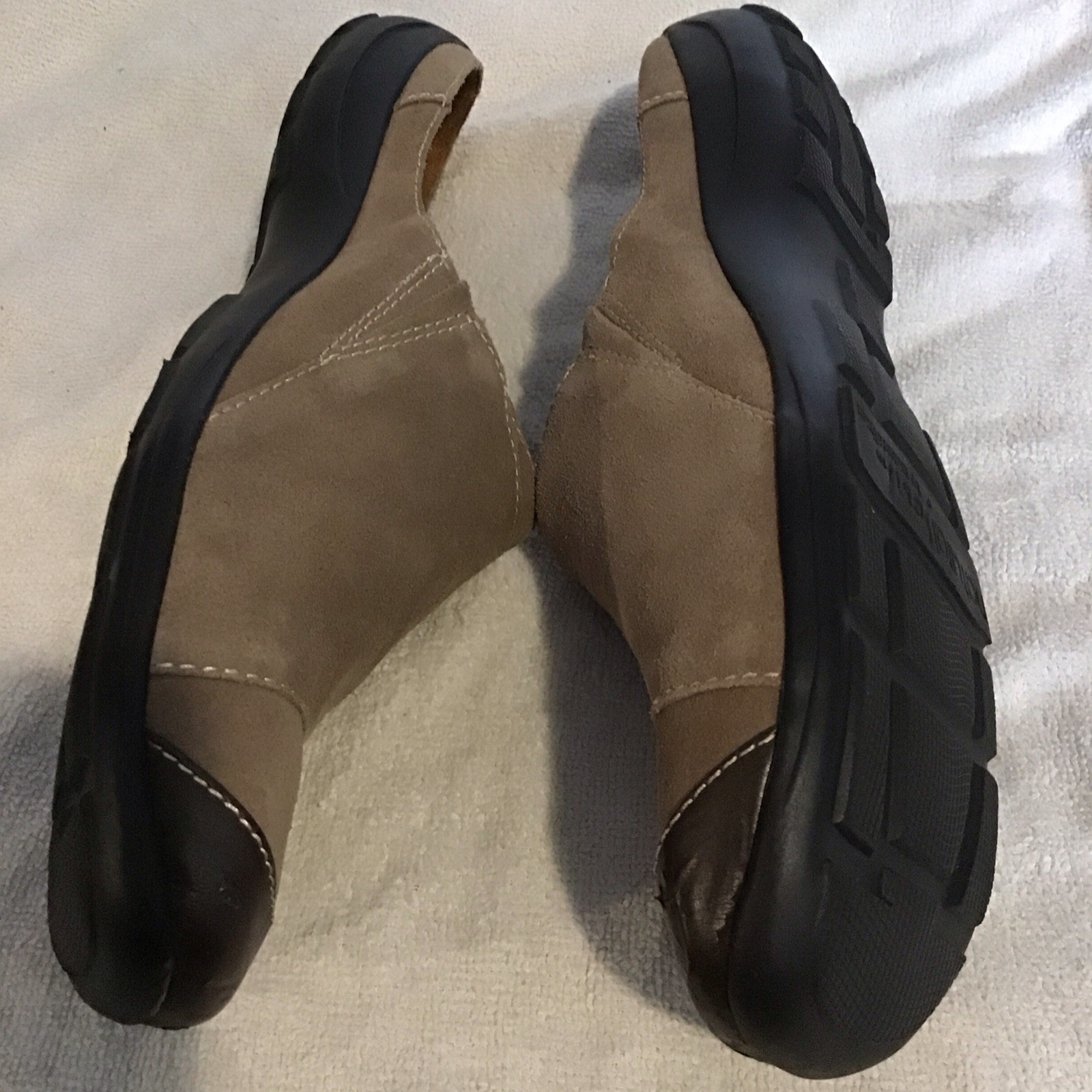 NATURAL SOUL by Naturalizer Button Brown Suede Slip-On Mule Shoes Women Sz 9.5 M