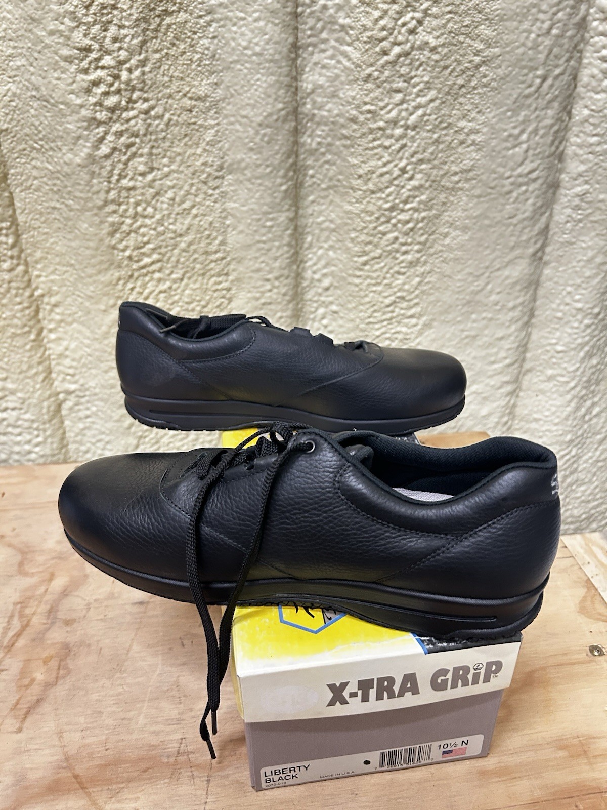 SAS 2070-013 Liberty Black Slip-Resistant 10.5 Narrow Women’s Shoes New In Box