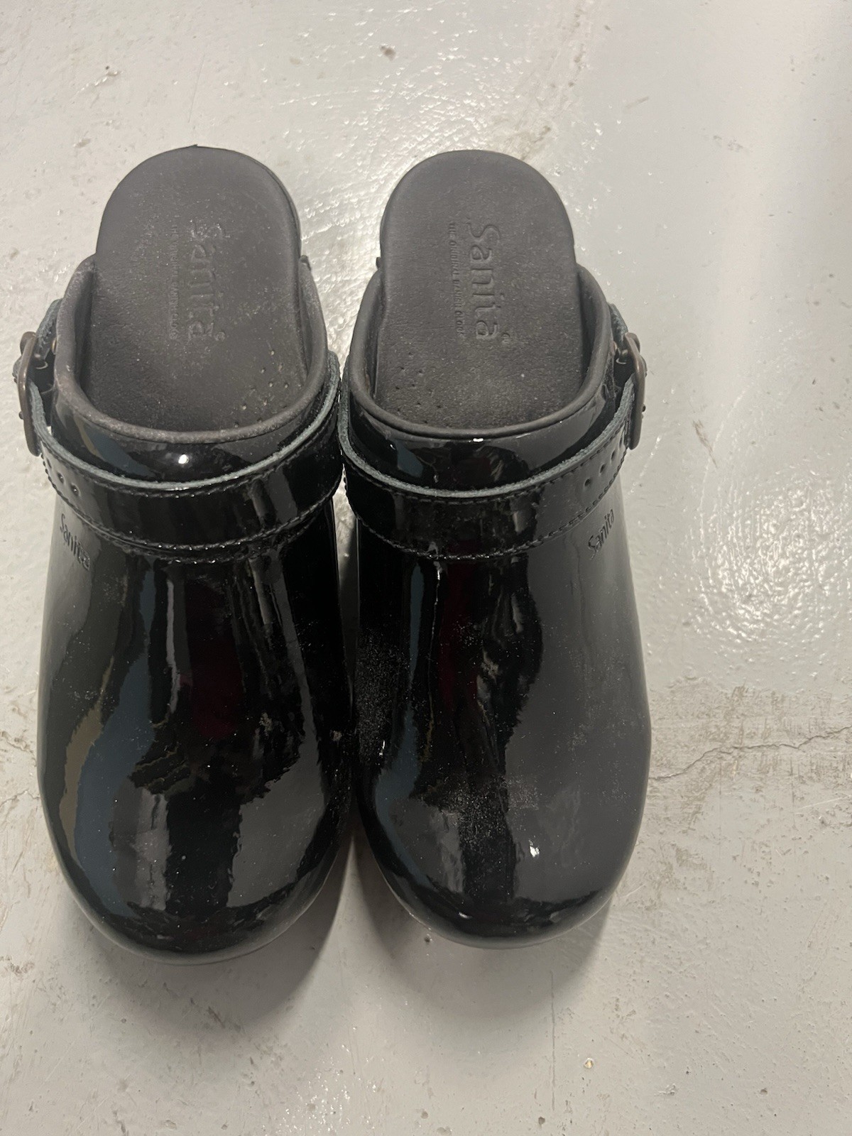Sanita The Original Danish Clogs Black Patent Leather Slip-On Women’s EU 38 US 8