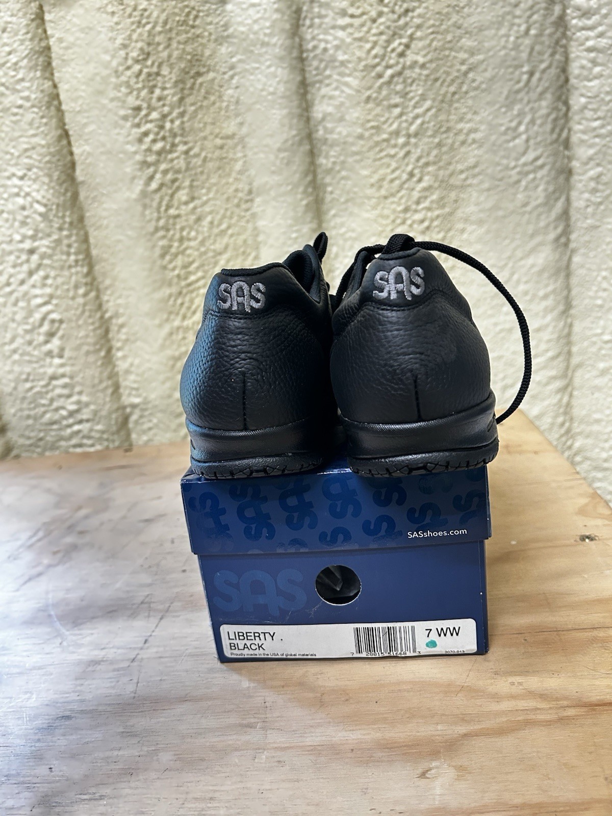 SAS 2070-013 Liberty Black Lace Up Slip-Resistant 7 WW Women’s Shoes New In Box