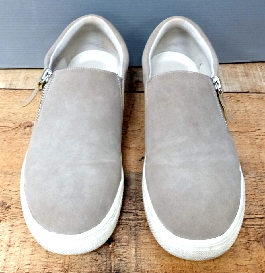 Kensie Ladie’s Soren Faux Suede Women’s Side Zipper Shoe Taupe – Size 8.5 M