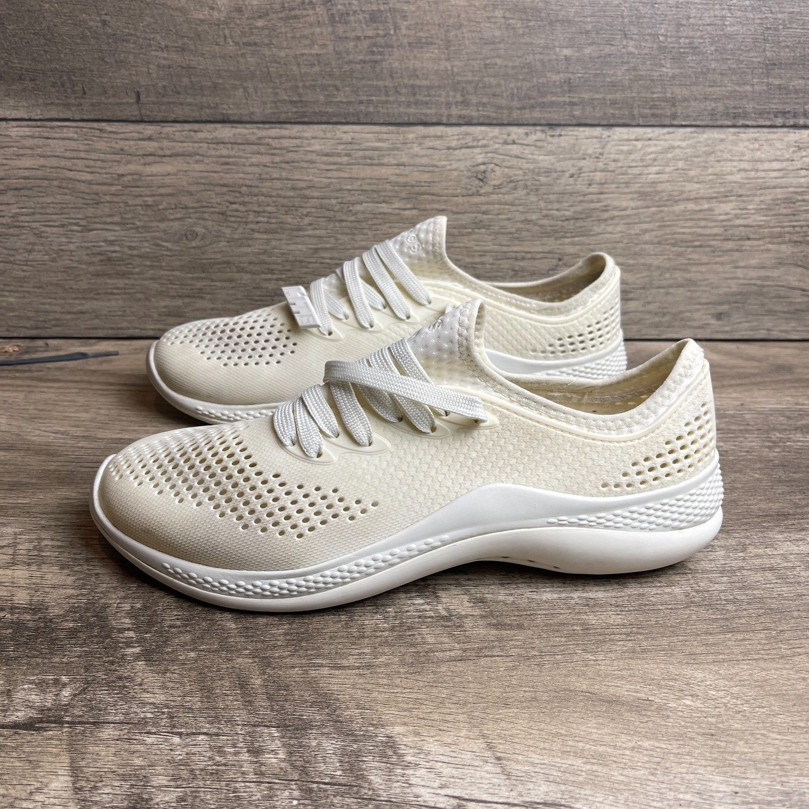 Crocs LiteRide 360 Pacer 206705 Women’s 11 Casual Shoes White Lace-Up Sneakers