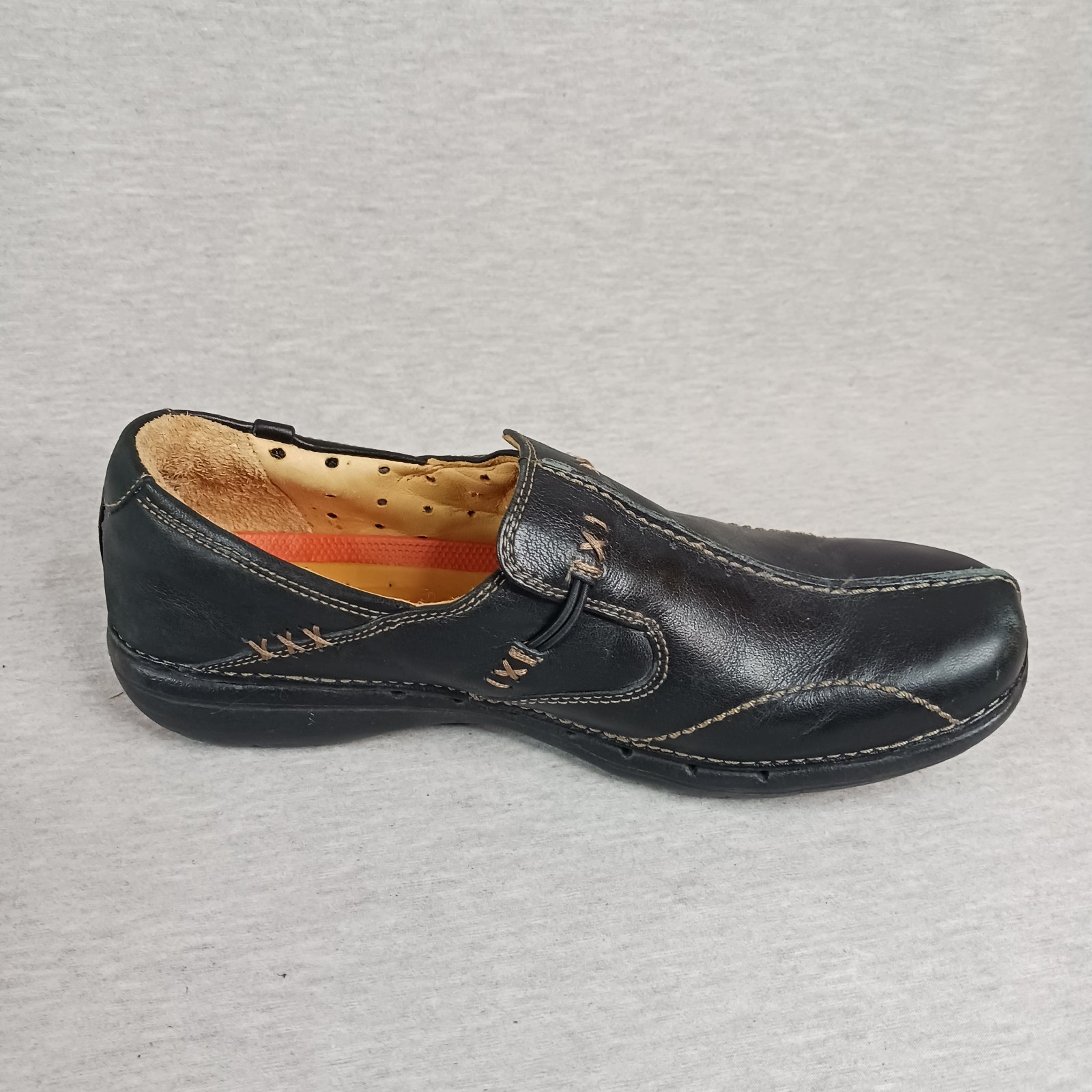 Women’s Size 7 N Clarks Unstructured Unloop Slip On Shoes Black Leather Pebble