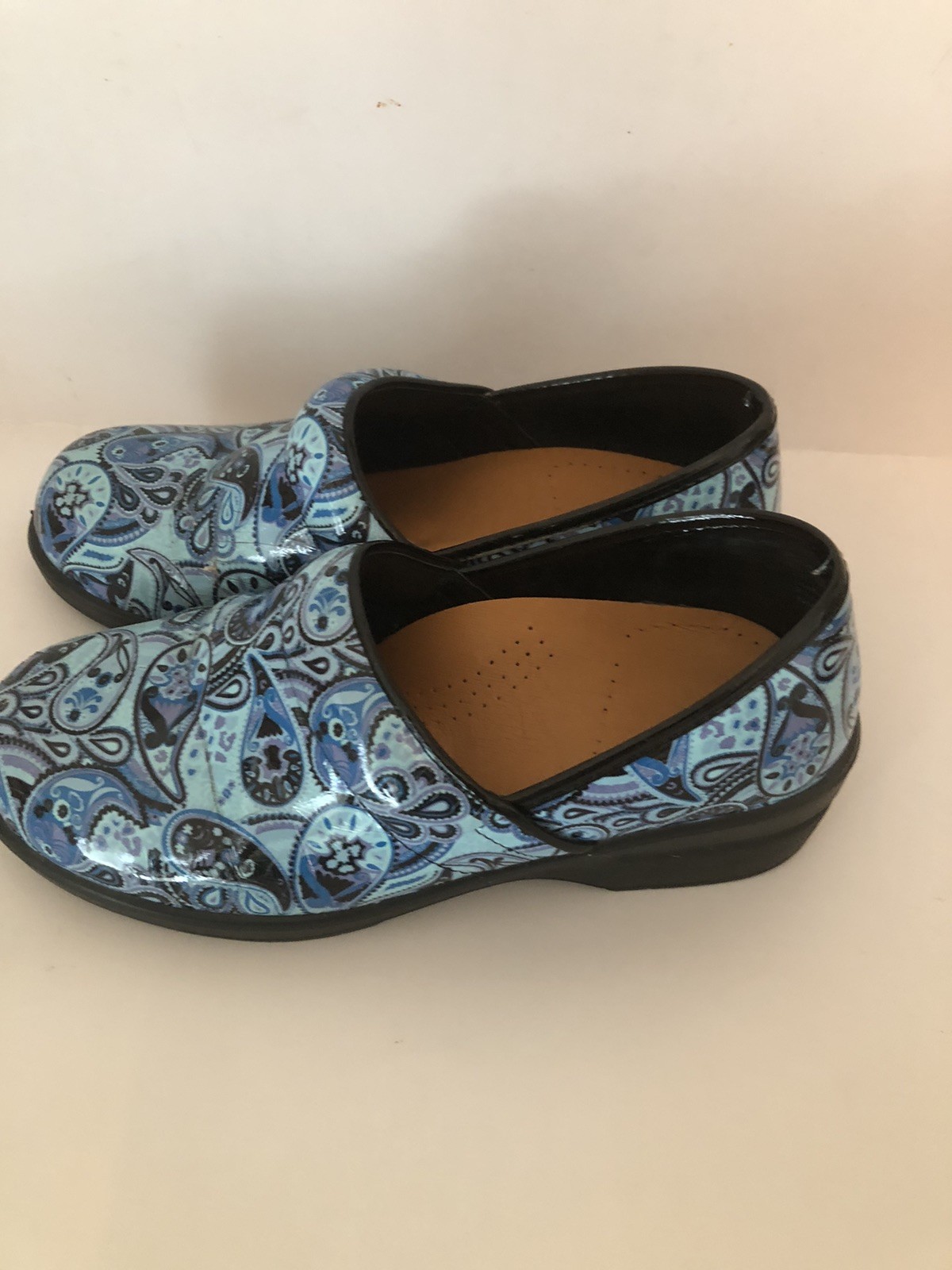 Women’s 7.0Work Nursing Shoe Slip-Resist Clog Peacock Blue Paisley