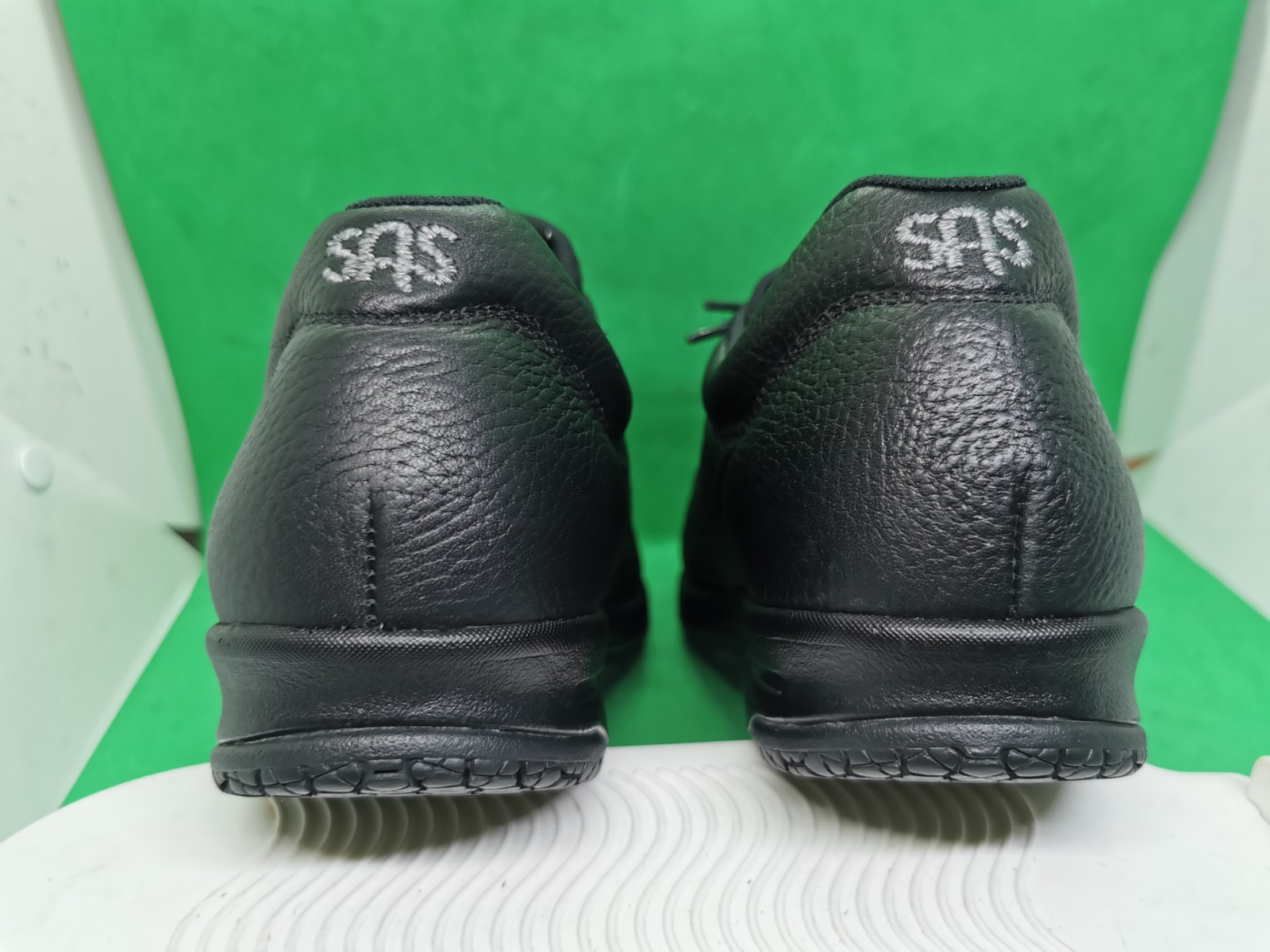 SAS Liberty Slip-Resistant Black Leather Women’s Shoes Size 9 M