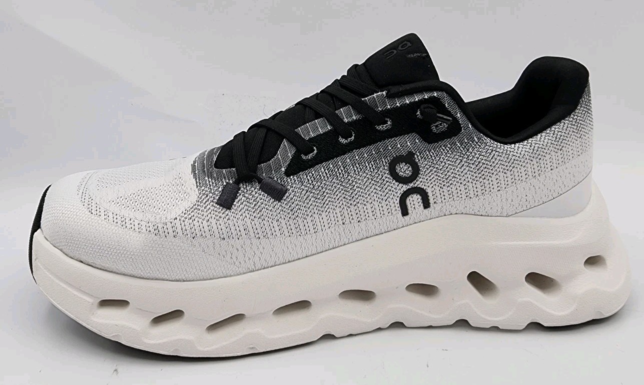Cloudtecphase Women’s Size 7.5 Black/White Standard Cloudtilt Running Shoes
